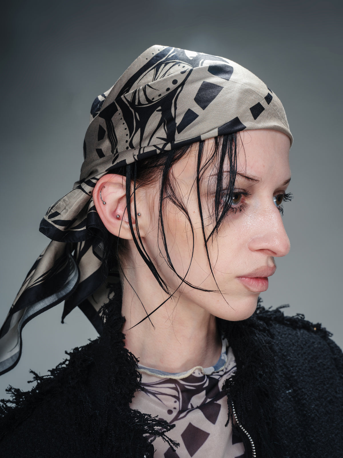 UpdateNN NORTH NODE Multifunctional Square Scarf Wrap Shawl Versatile Wear