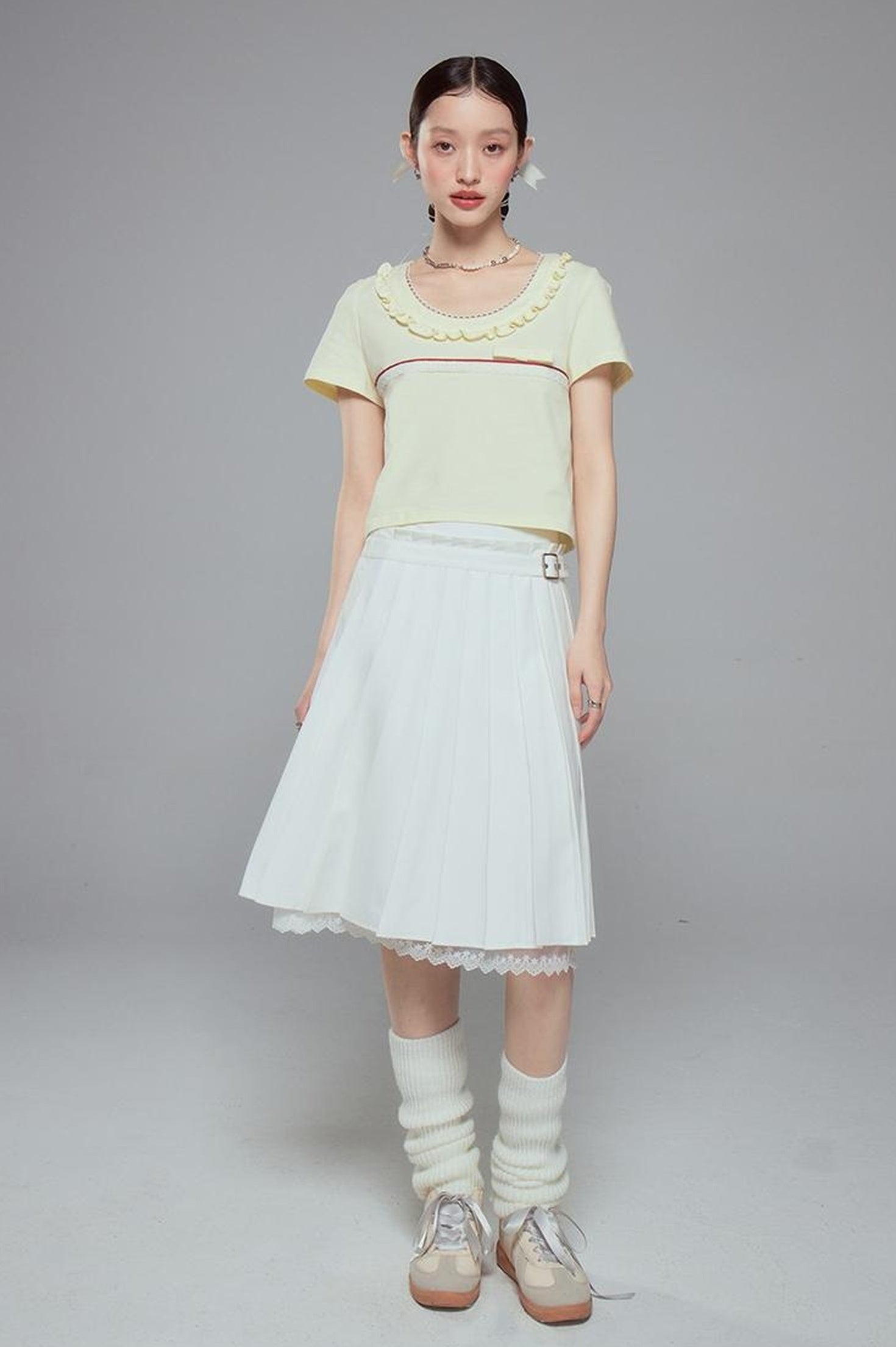 DIDDI MODA Colorblock Lace Collar Knit Crop Tee