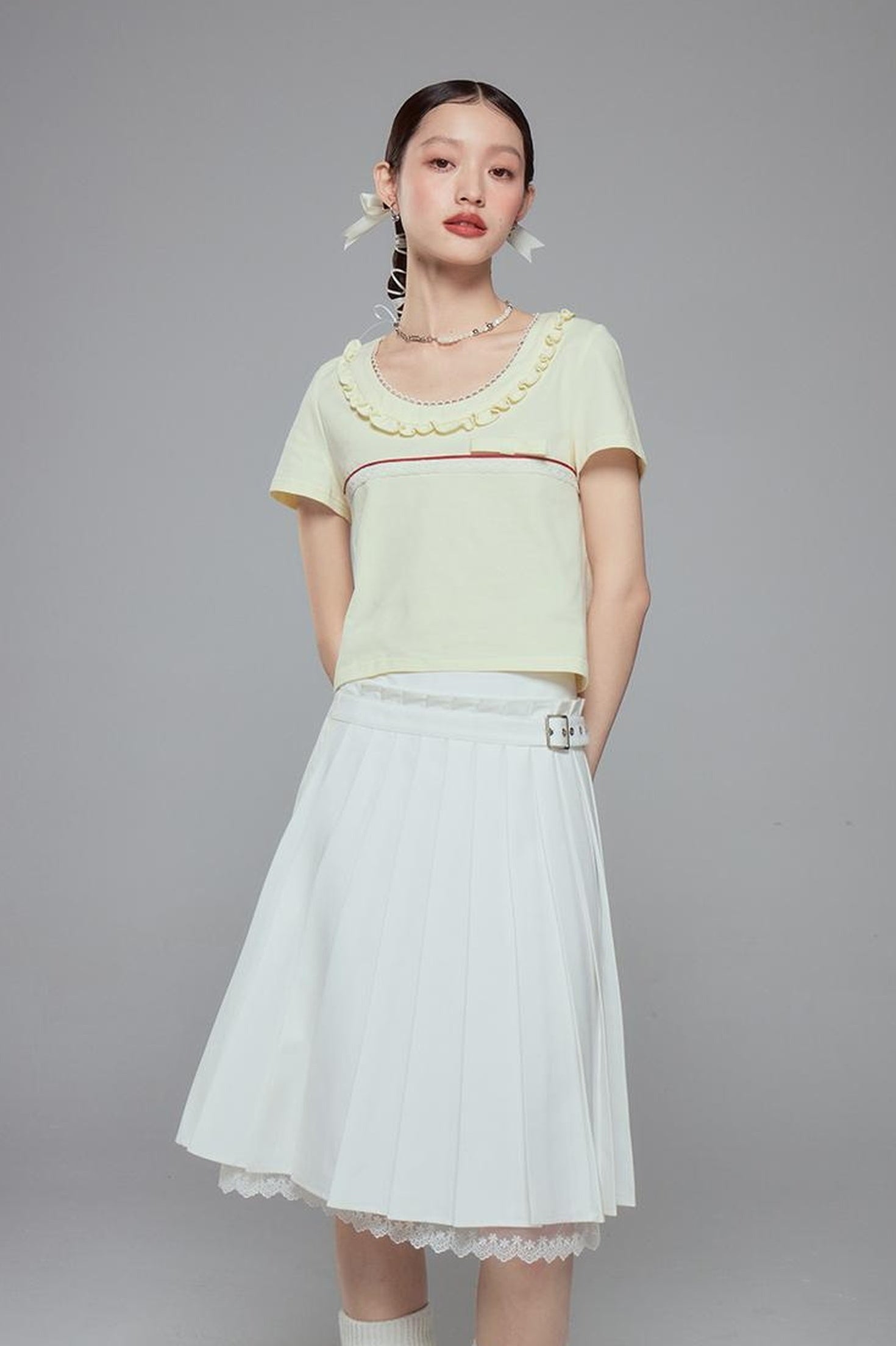 DIDDI MODA Colorblock Lace Collar Knit Crop Tee