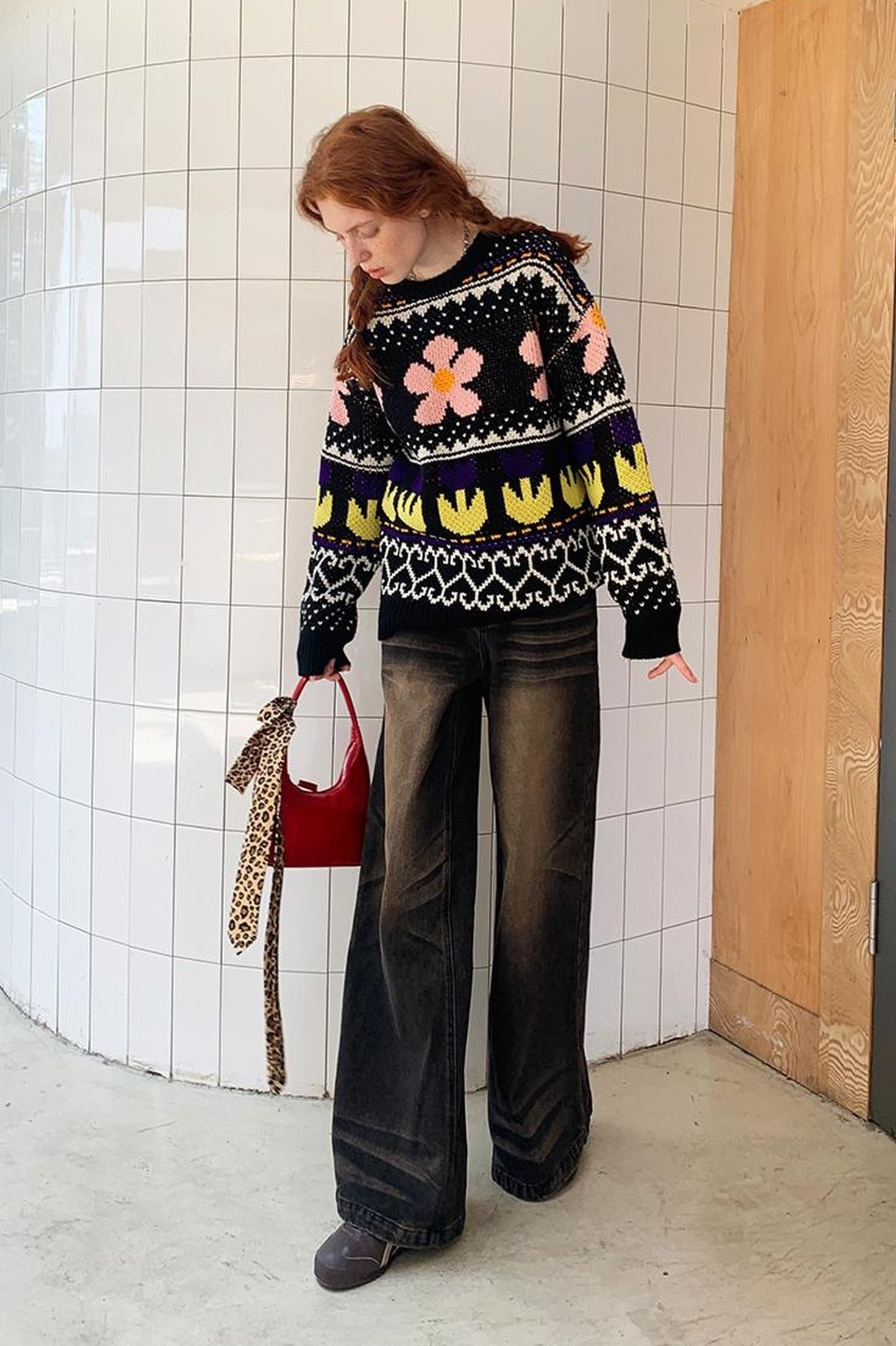 DIDDI MODA Colorful Floral Jacquard Slim Sweater