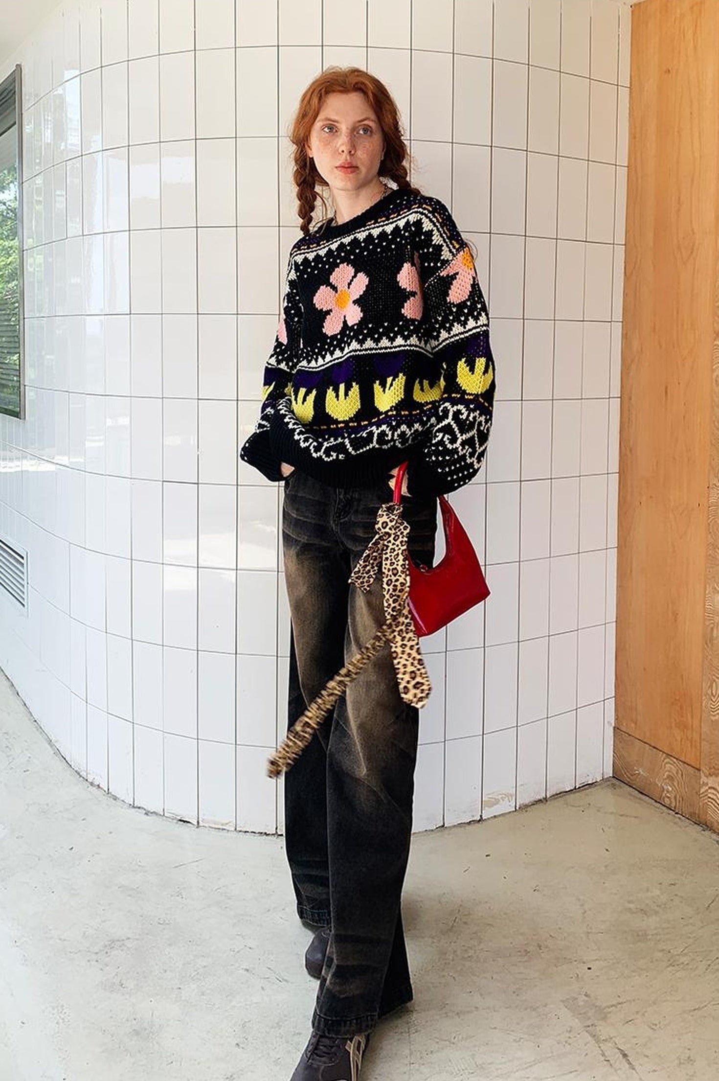 DIDDI MODA Colorful Floral Jacquard Slim Sweater