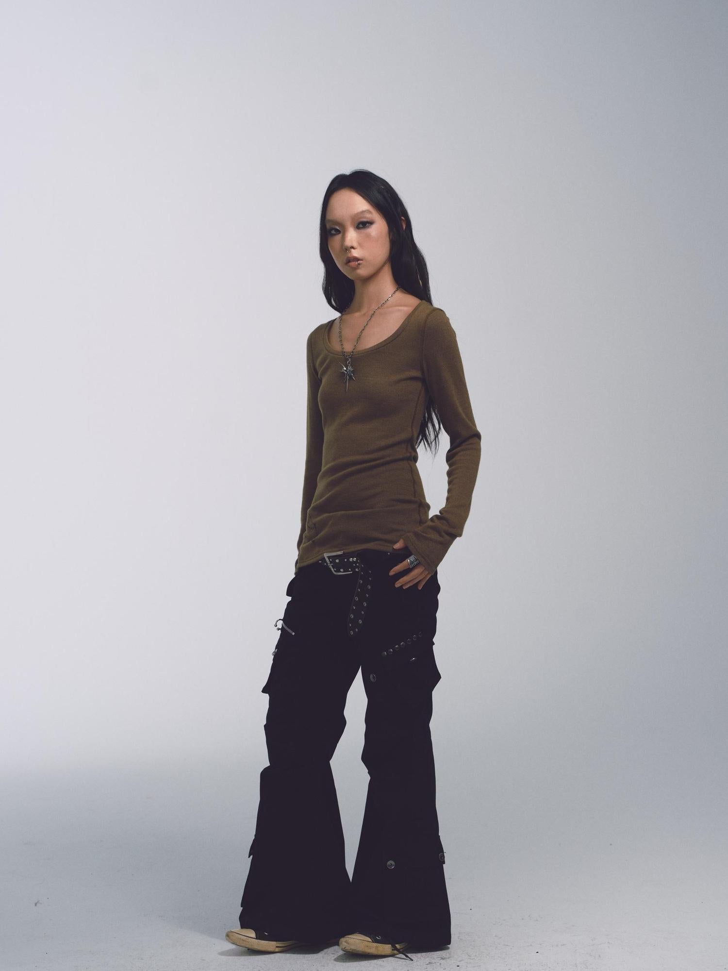 NONAME SPACE Cotton Relaxed Flared Pants With Metal Studs Multi Pockets