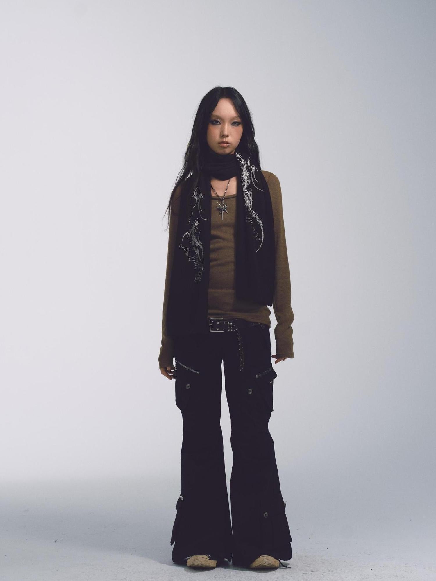 NONAME SPACE Cotton Relaxed Flared Pants With Metal Studs Multi Pockets