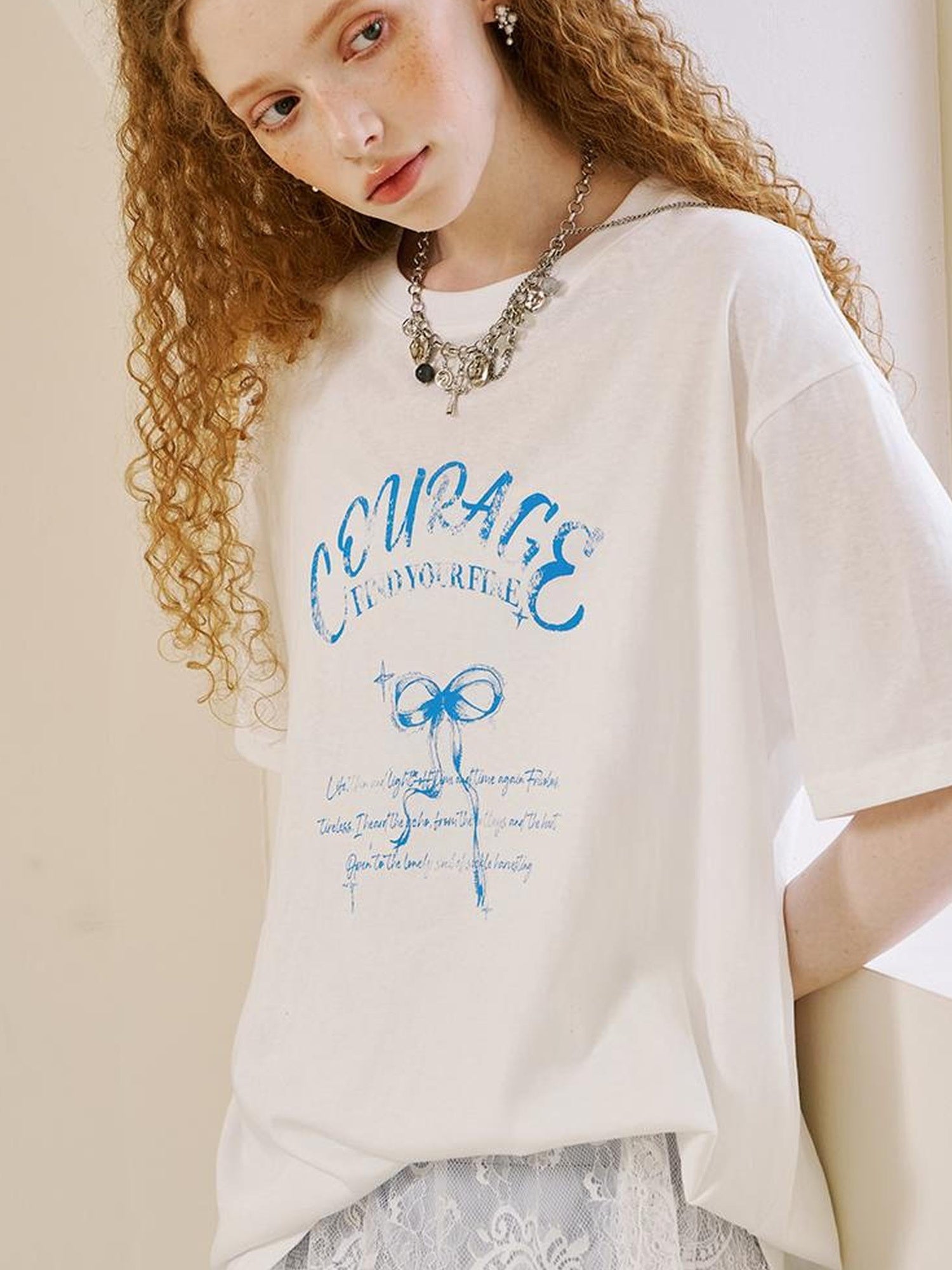 DIDDI MODA Courage Bow Print Tee Vintage Lettering Feminine Chic