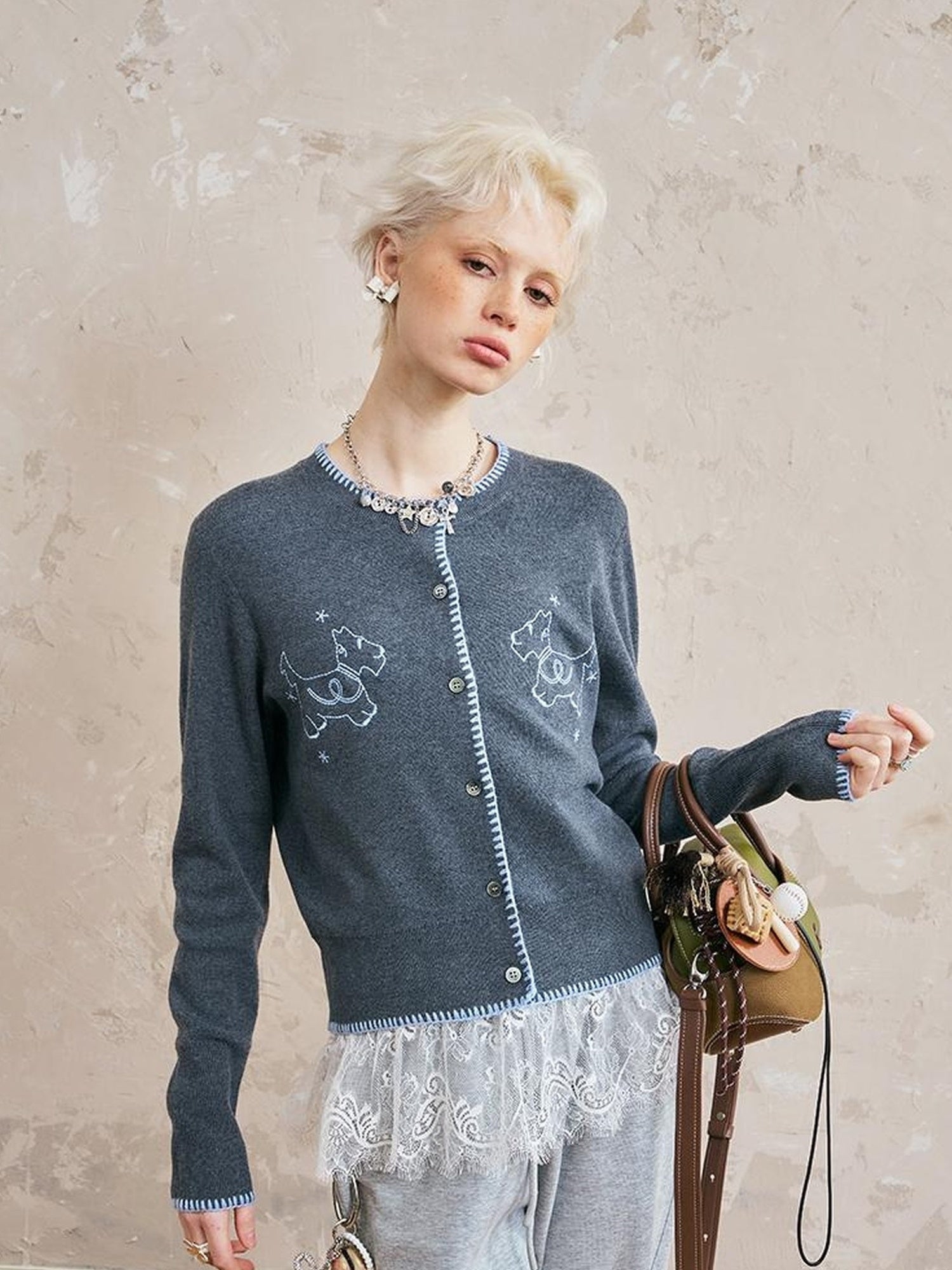 DIDDI MODA Cozy Shell Embroidered Puppy Knit Cardigan