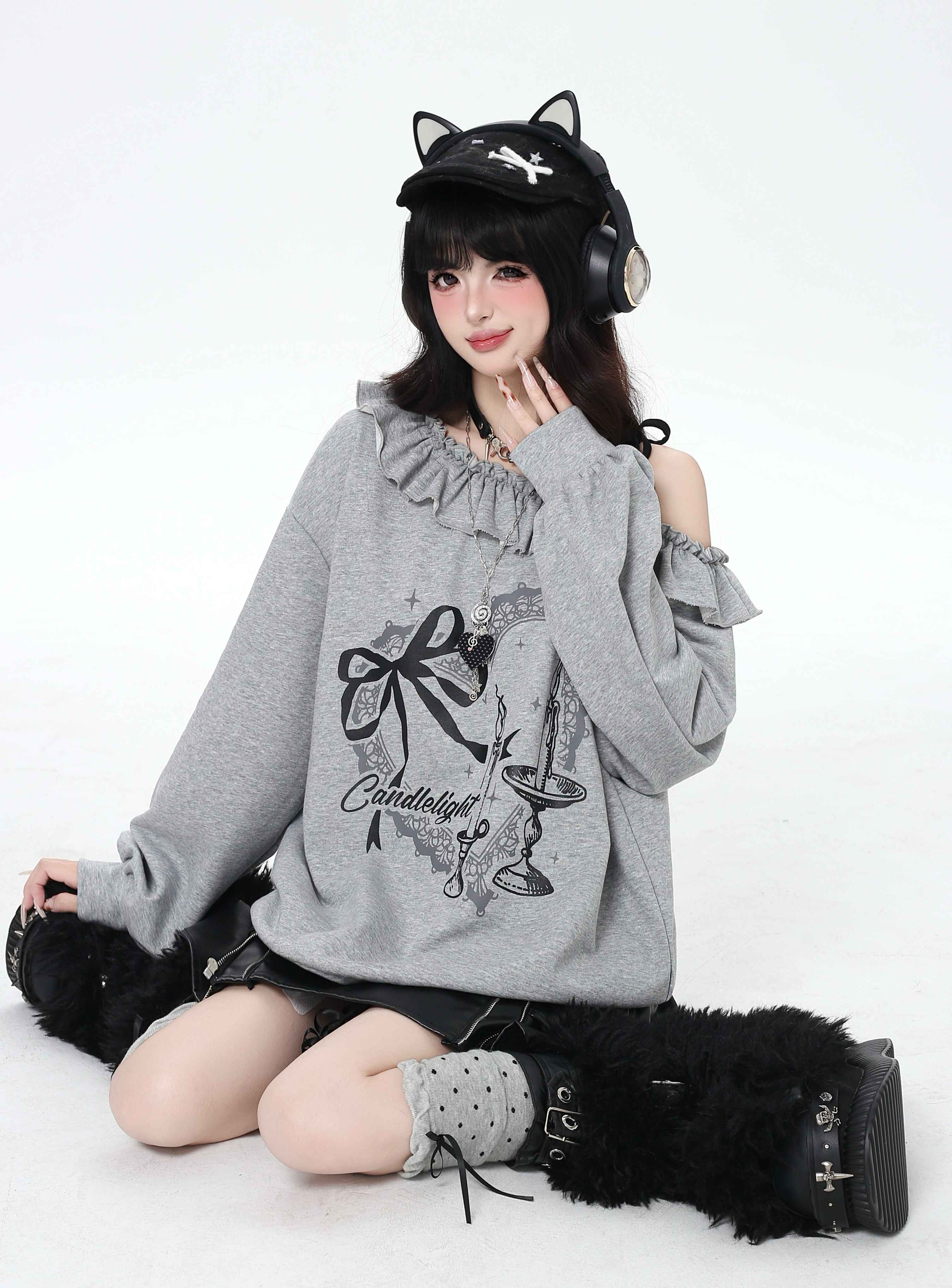 Crazy_Girl_Asymmetrical_Shoulder_Bow_Print_Lace_Up_Loose_Women&