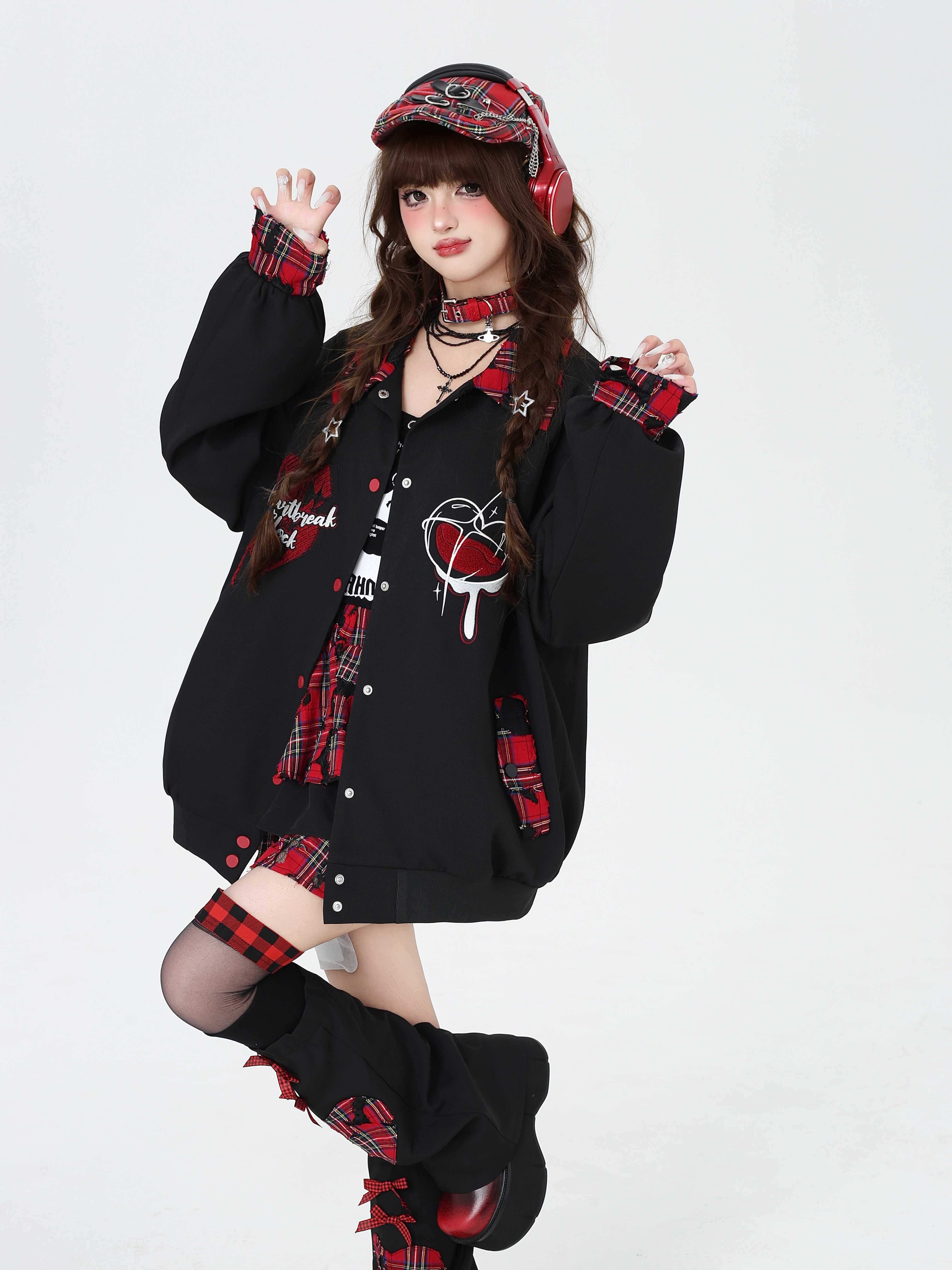 Crazy_Girl_Black_Purple_Embroidered_Patchwork_Heart_Women&