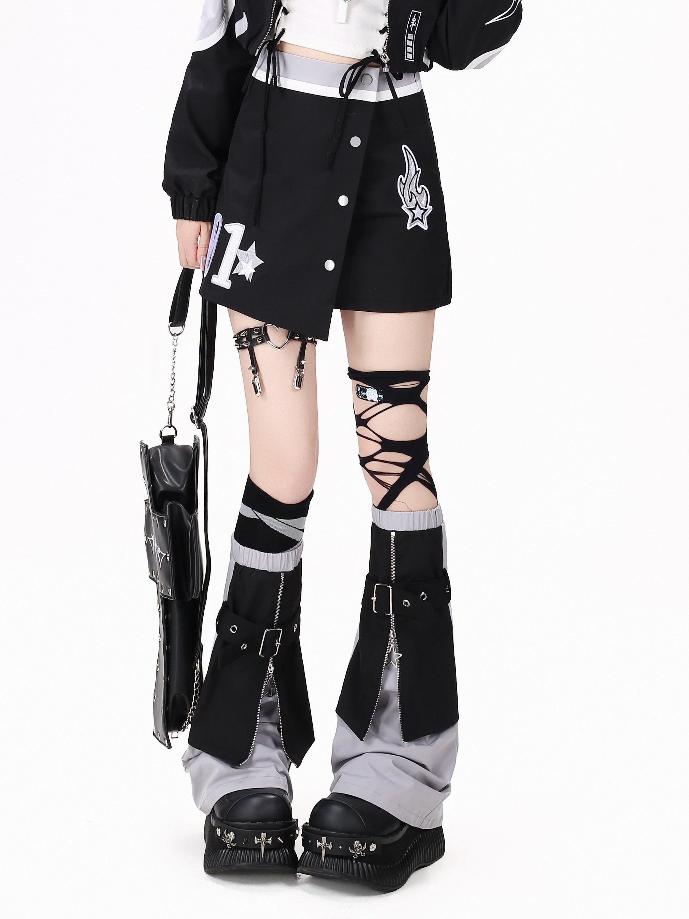 Crazy_Girl_Lightweight_Contrast_Color_Stand_Collar_Zipper_Loose_Fit_Women&