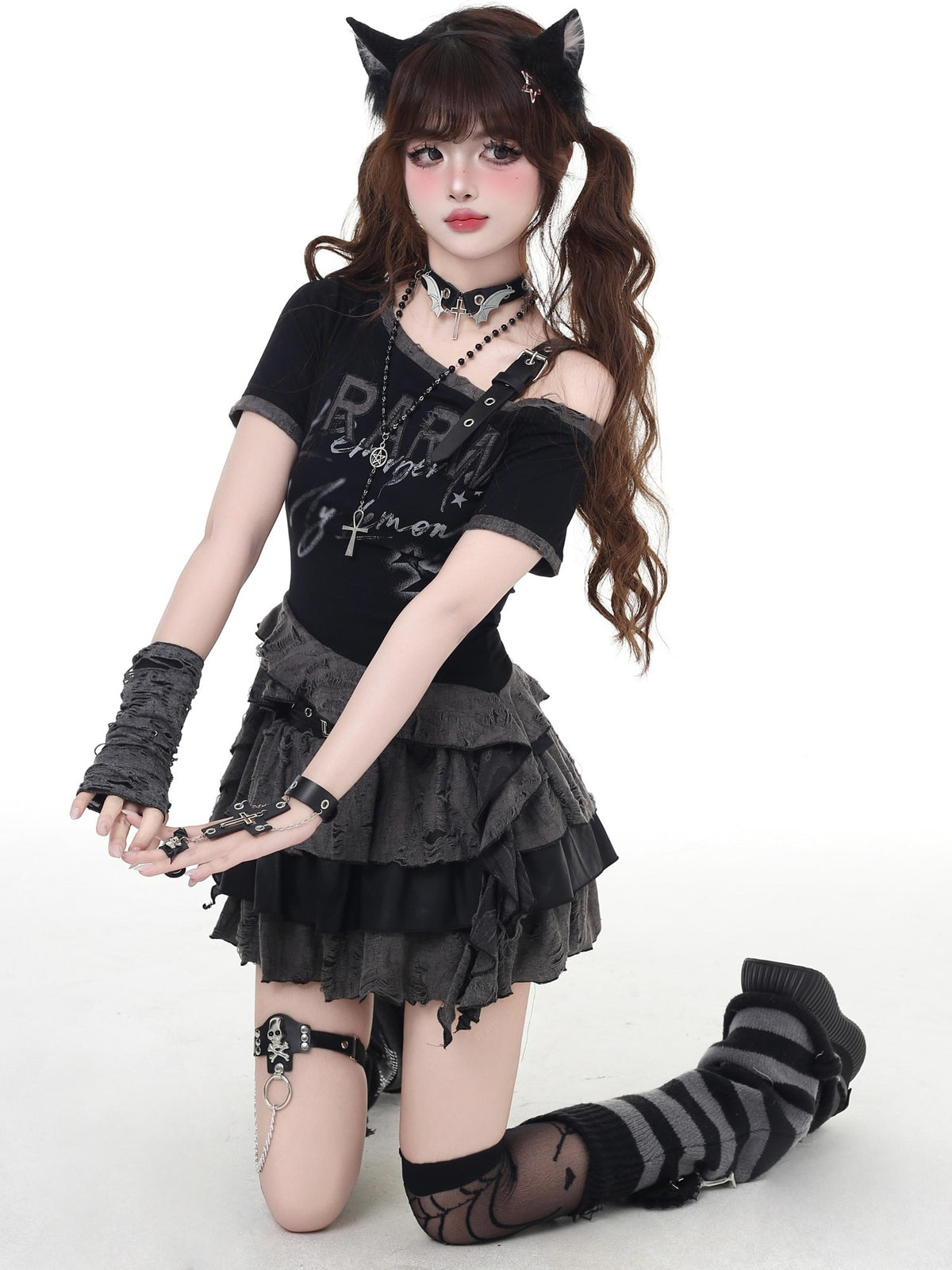 Crazy Girl Subculture Distressed Cropped Slim Women&