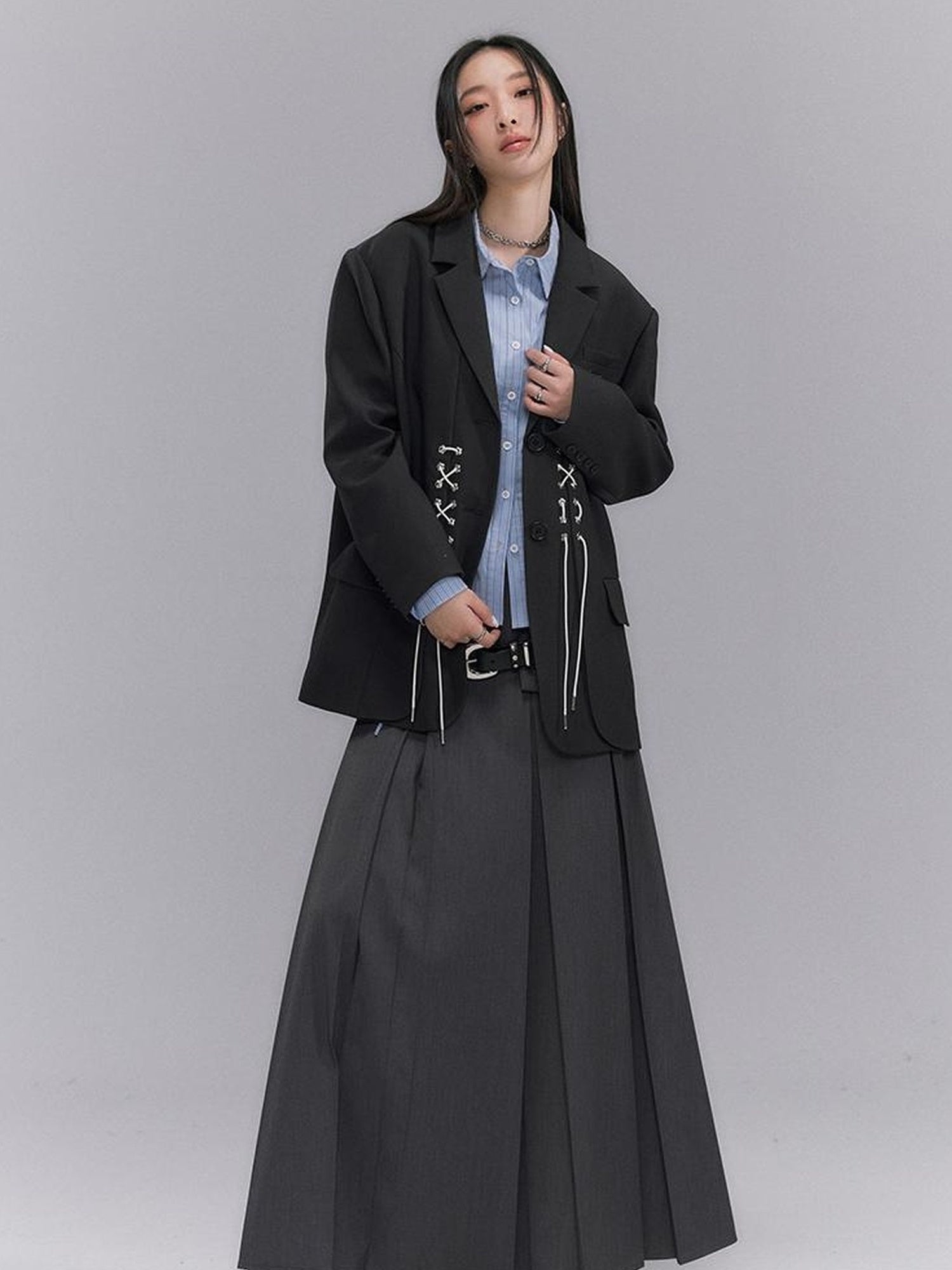 DIDDI MODA Cross Tie Detail Black Blazer With Floral Eyelets