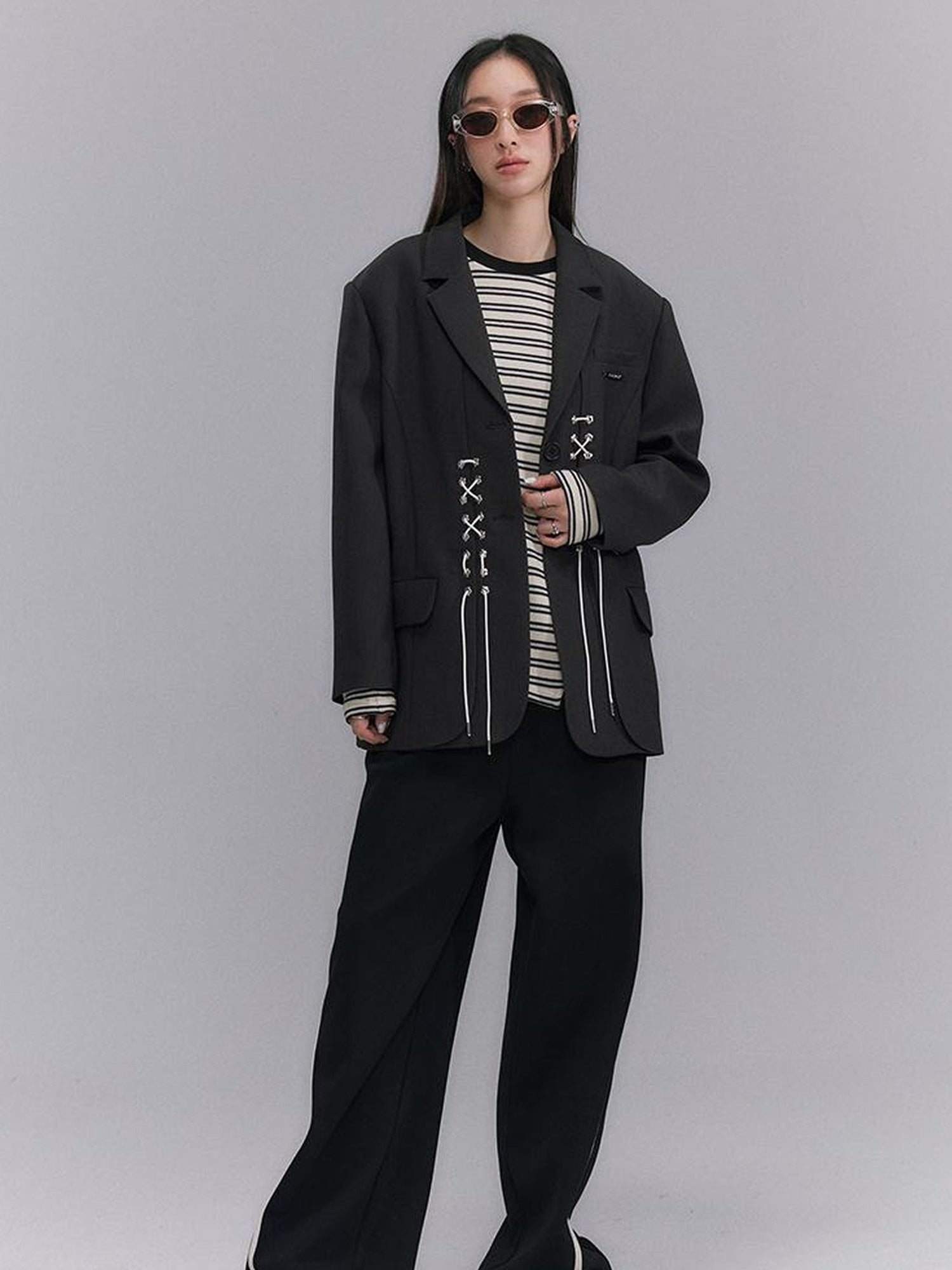 DIDDI MODA Cross Tie Detail Black Blazer With Floral Eyelets
