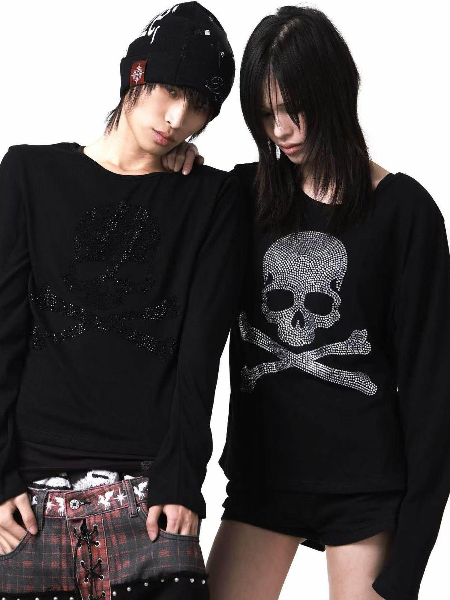 DETW onLine Black Silver Two Tone Skull Rhinestone Women&