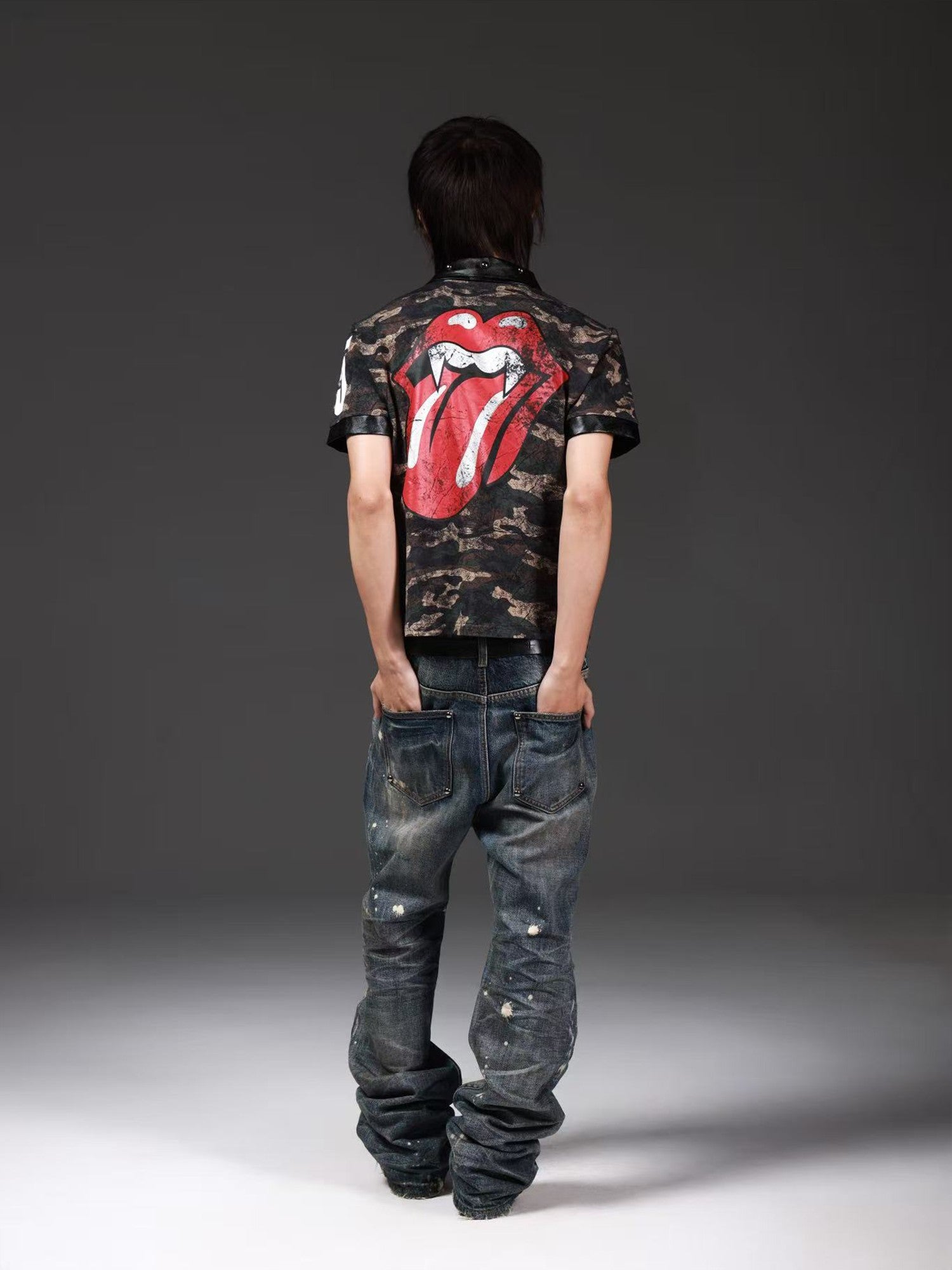 DETW onLine Camo Tongue Print Leather Patch Rivets Women&