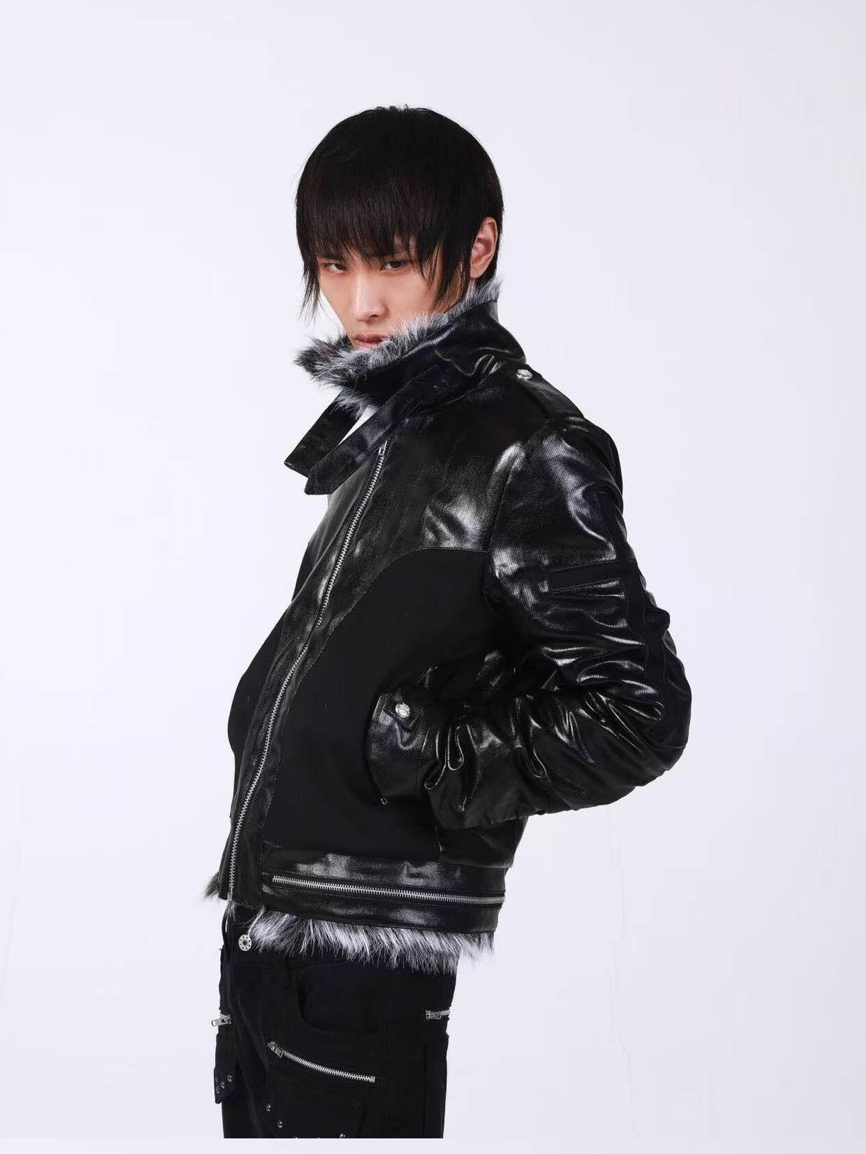 DETW onLine Dark Knight Cross Washed Wax Faux Fur Collar Women&