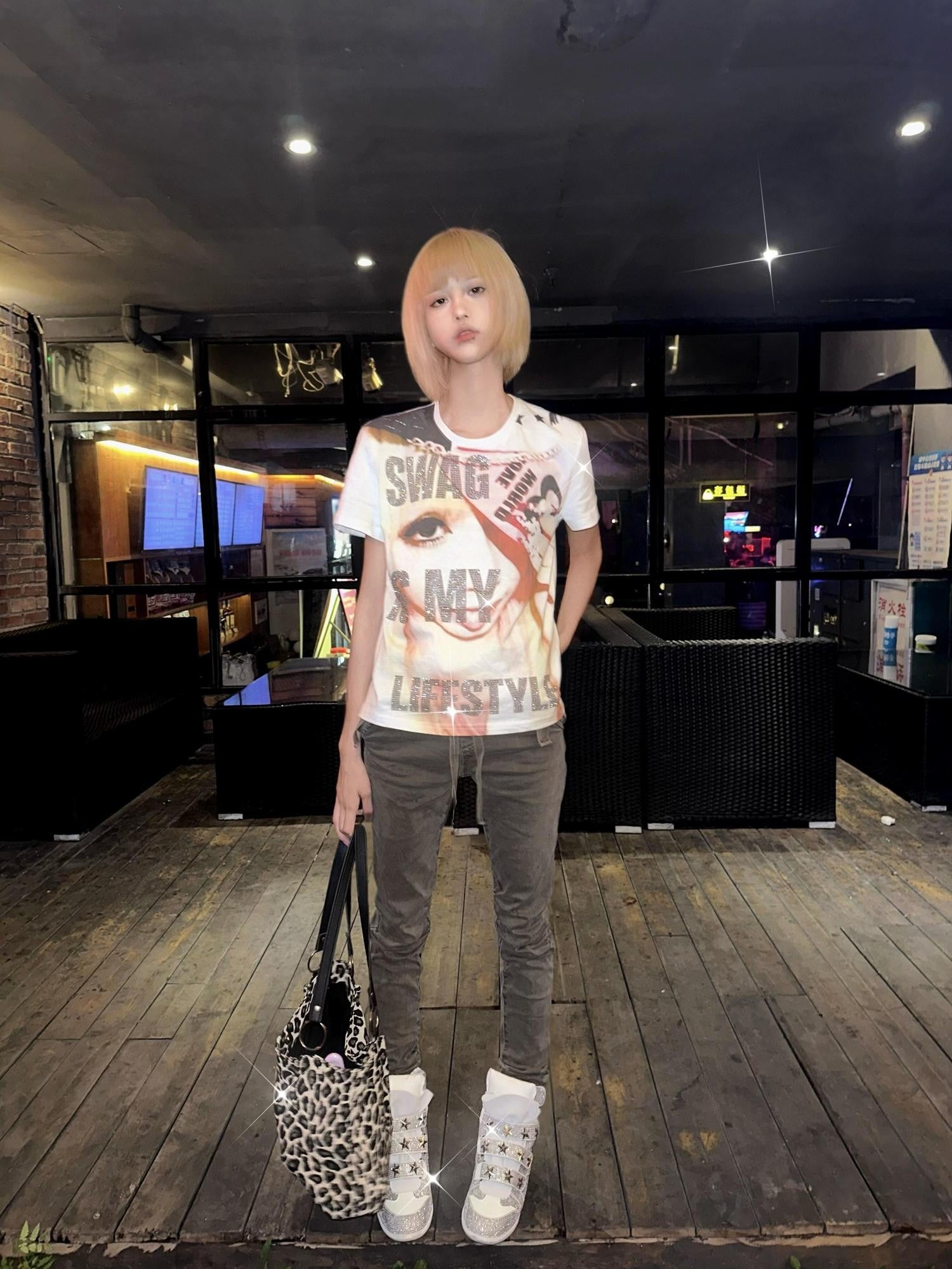 DETW onLine Portrait Rhinestone Digital Print Retro Women&
