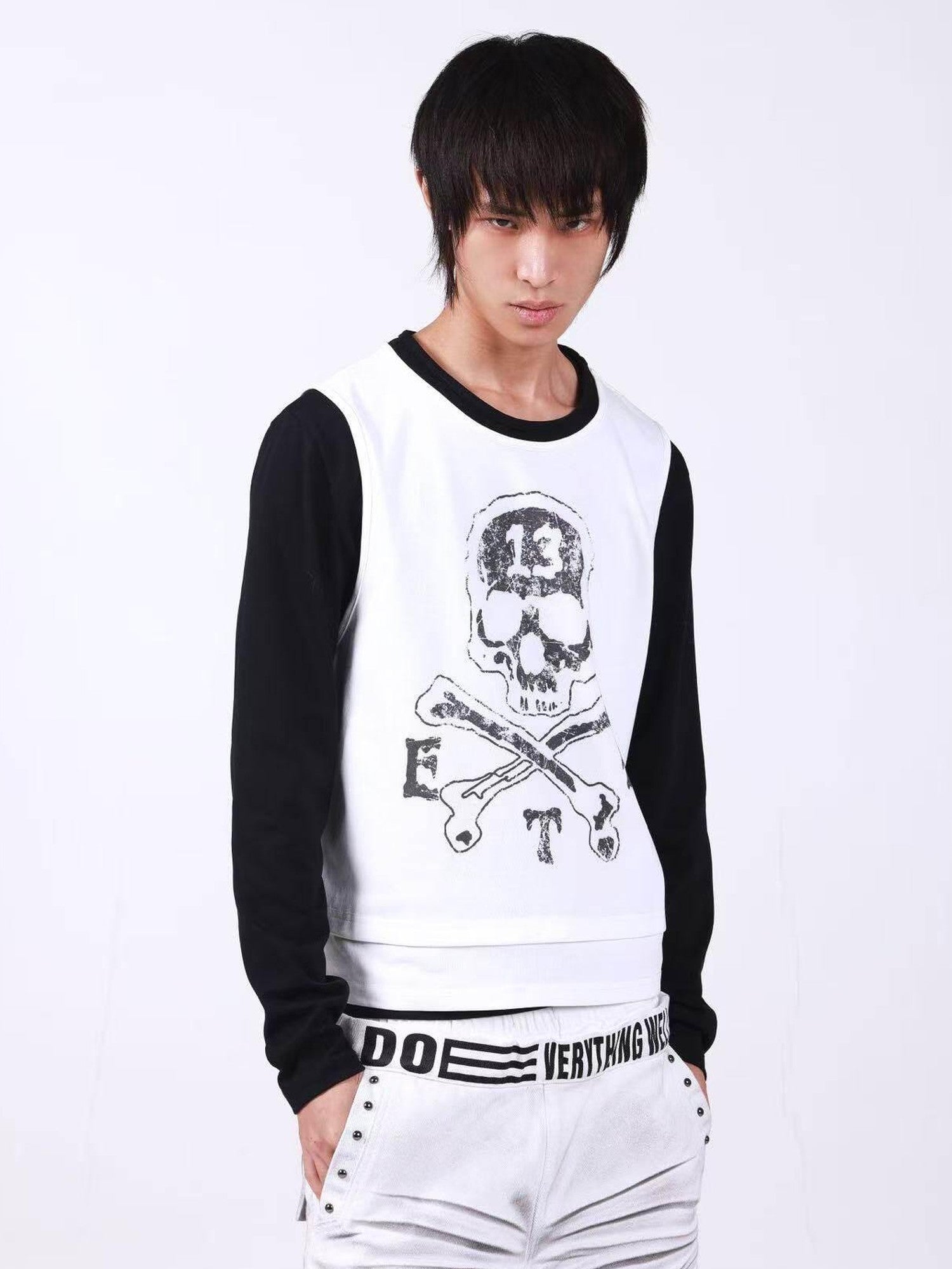DETW onLine Skull Print Double Neck Contrast Women&