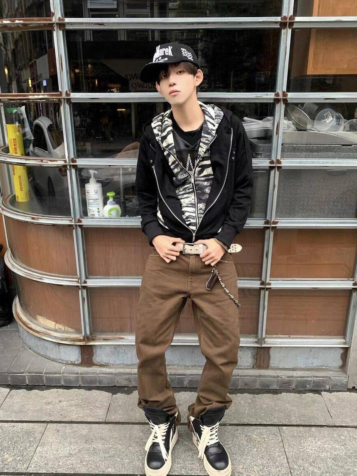 DETW onLine Tiger Print Skull Metal Button Double Layer Women&