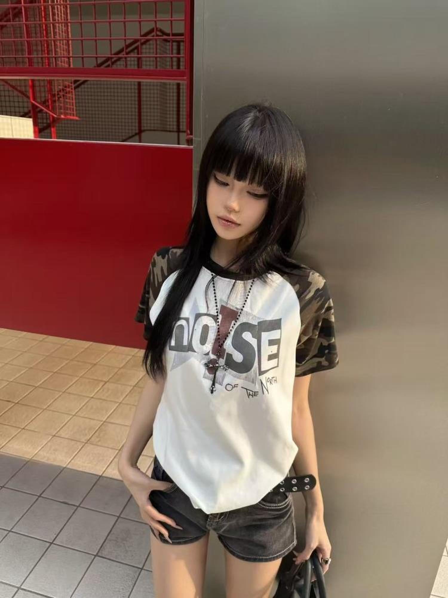 DETW online Noise Camouflage Raglan Tee