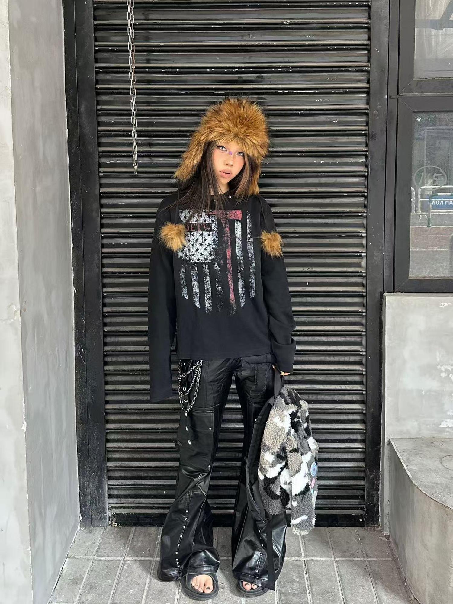 DETW online Vintage Washed Dark Blood Axe Studded Long Sleeve