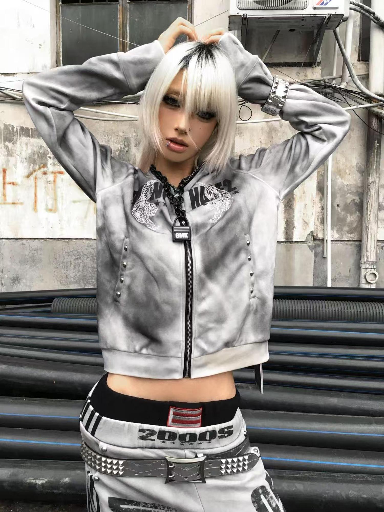 DETW online Washed White Spray Dirty Double Tiger Embroidered Hooded Zip Up