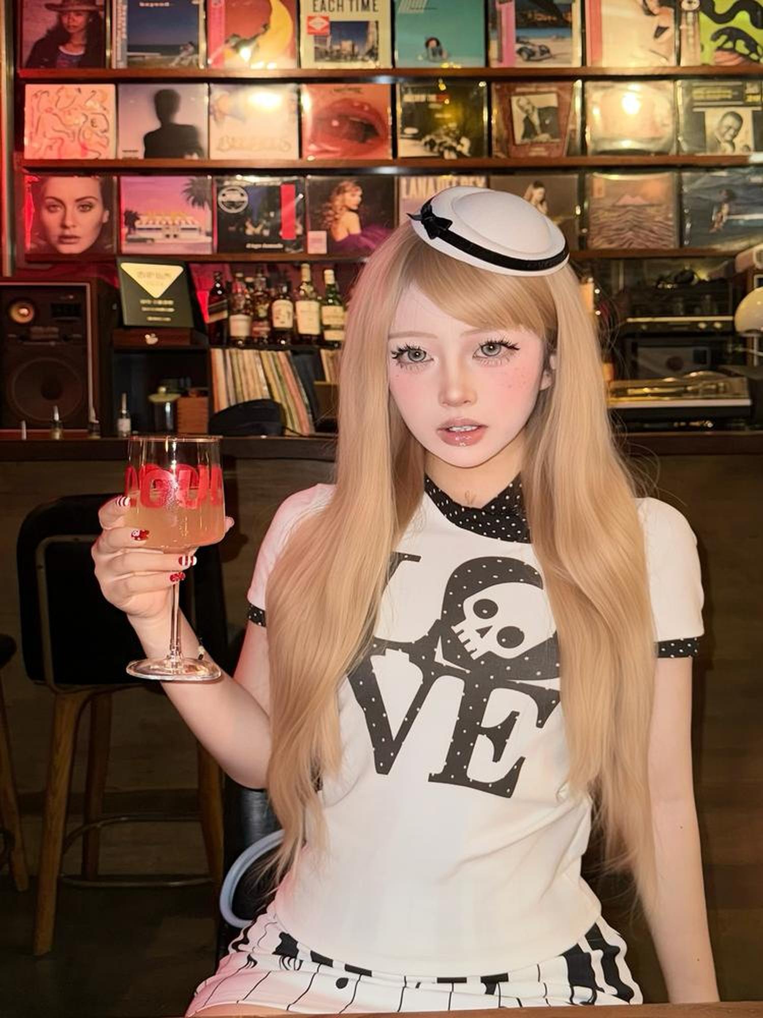 DETW online Y2 K Skull Polka Dot Cropped Tee