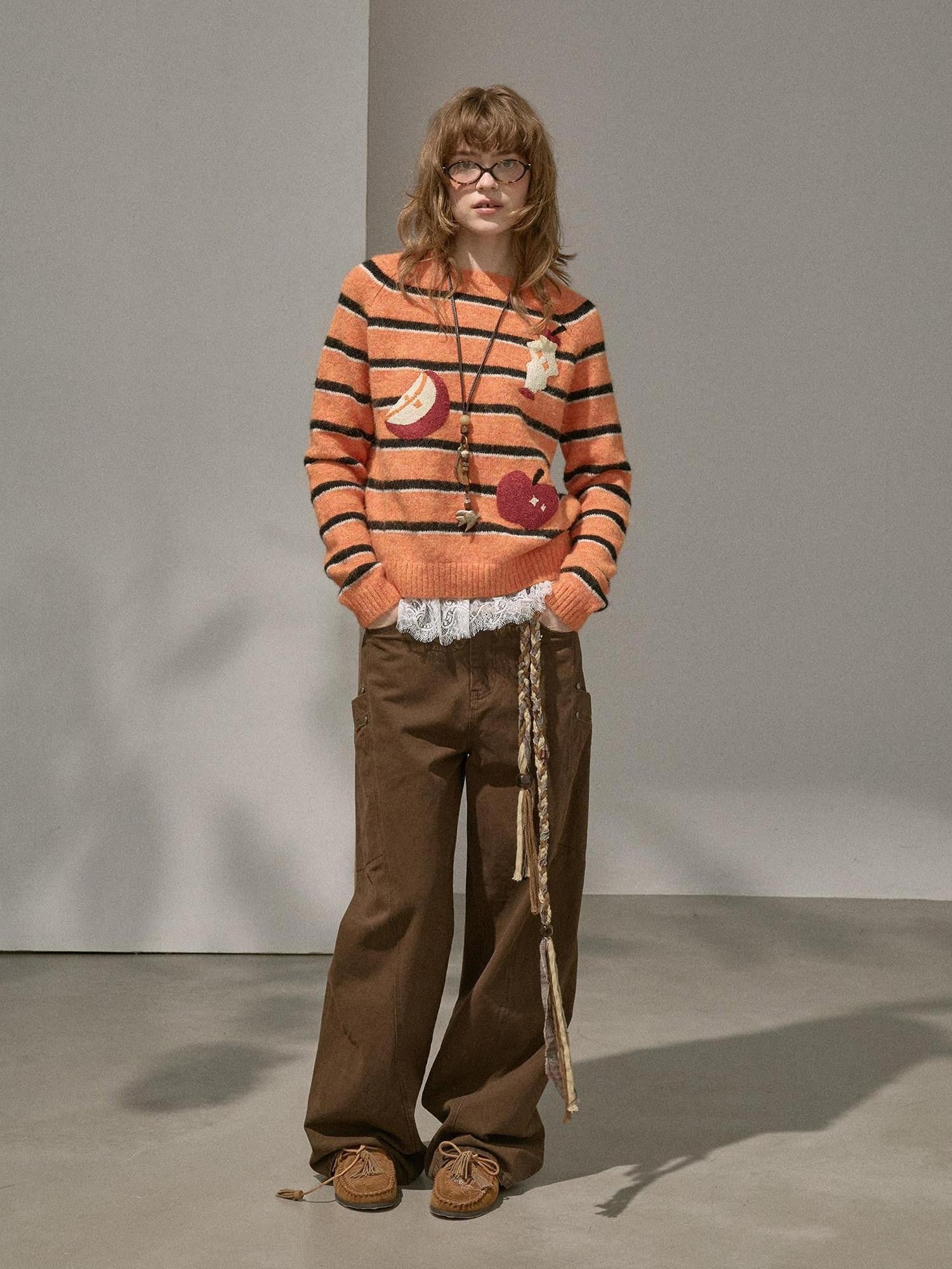 DIDDI MODA Apple Embroidered Striped Crewneck Loose Women&