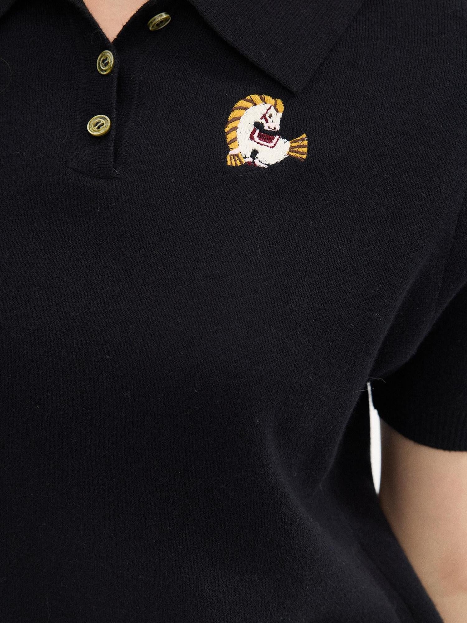 DIDDI MODA Braided Pony Embroidered Polo Collar Women&