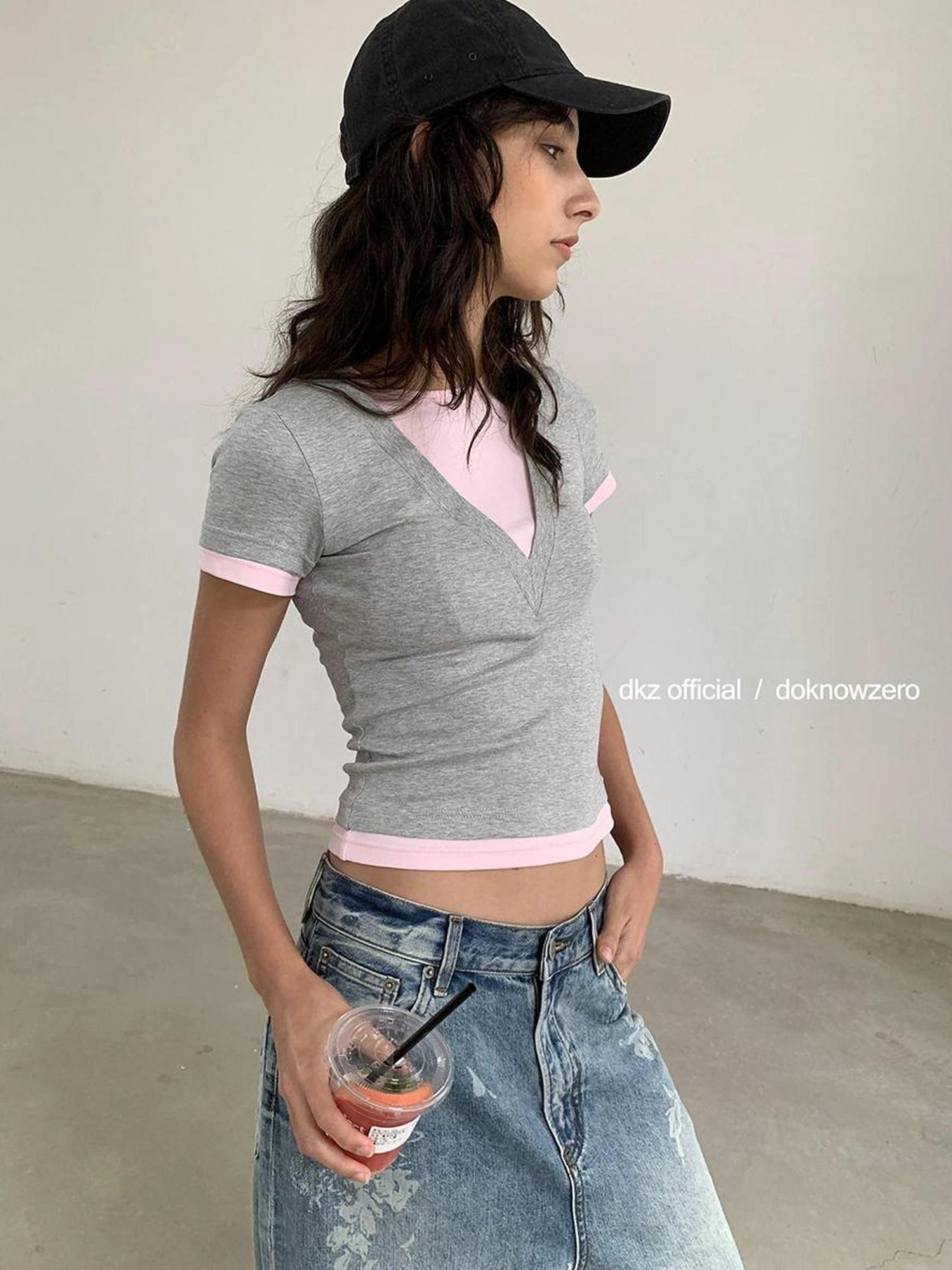 DKZ OFFICIAL 100 Percent Cotton Contrast Panel Slim Fit T-shirt