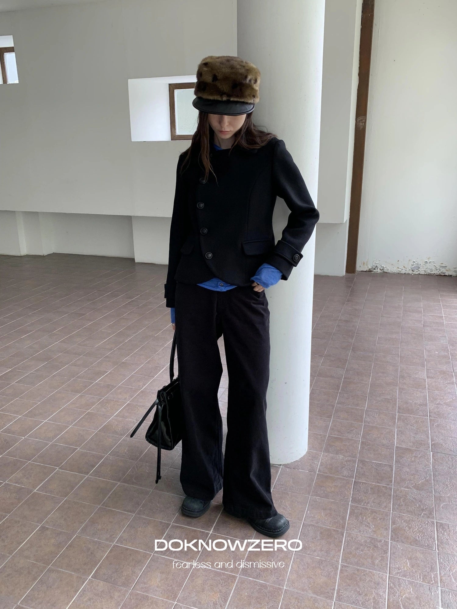 DKZ OFFICIAL Asymmetric Placket Slim Fit Short Wool Coat