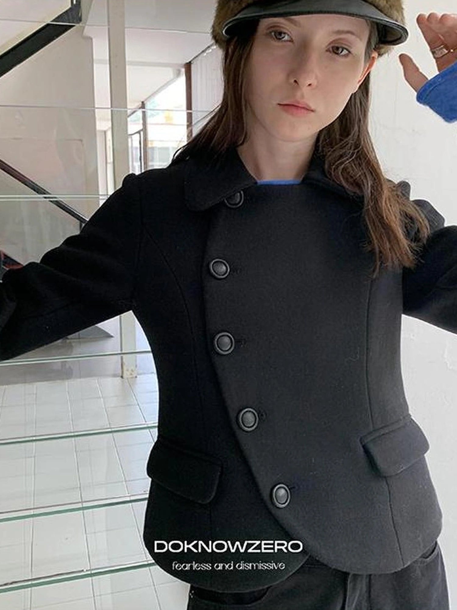 DKZ OFFICIAL Asymmetric Placket Slim Fit Short Wool Coat