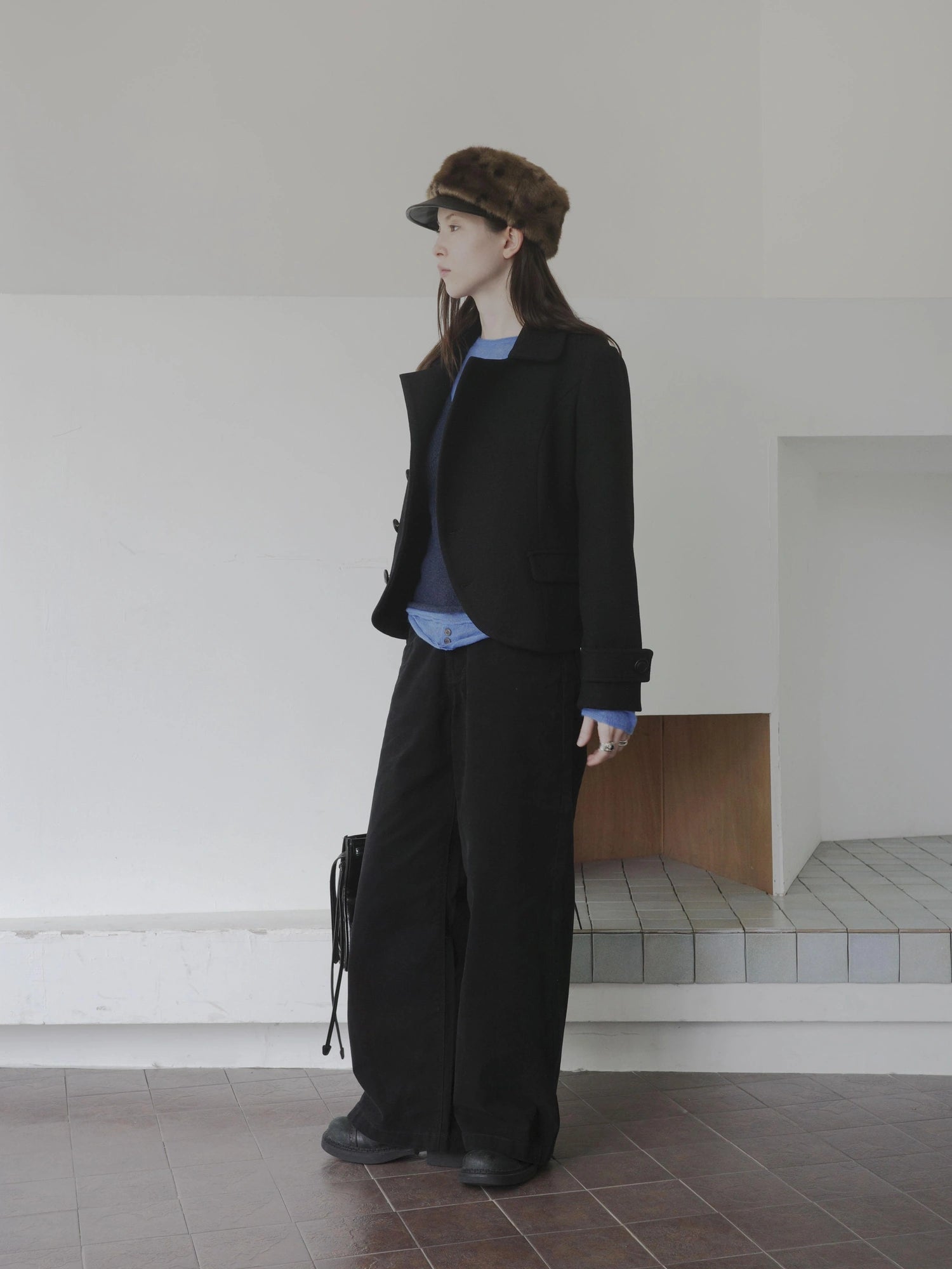 DKZ OFFICIAL Asymmetric Placket Slim Fit Short Wool Coat