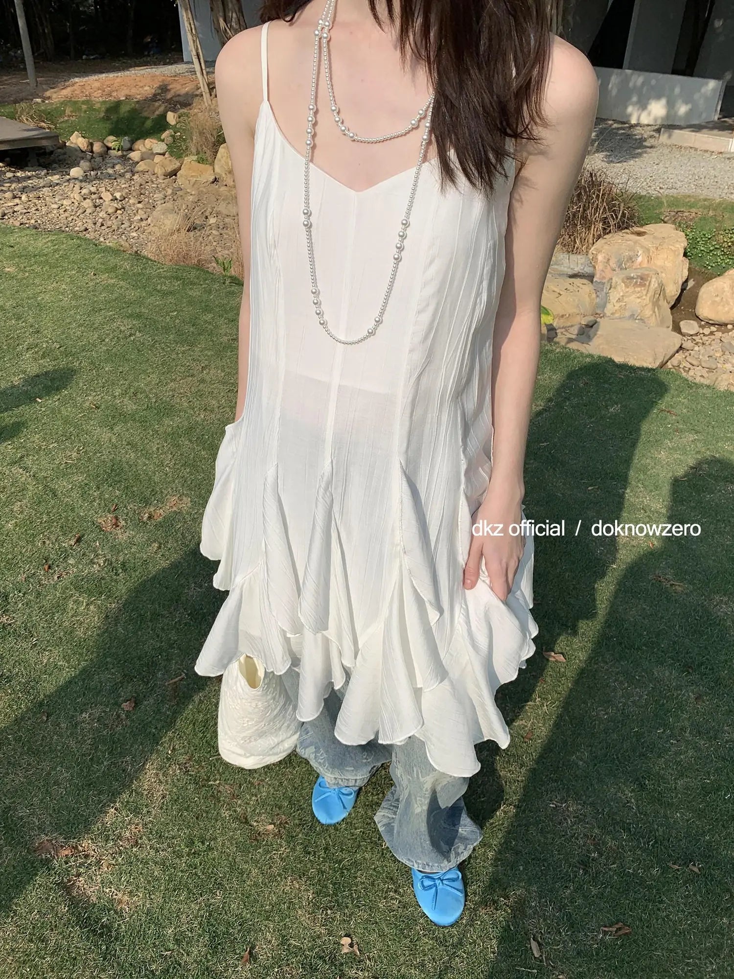 DKZ OFFICIAL Asymmetrical Hem Sleeveless Midi Dress