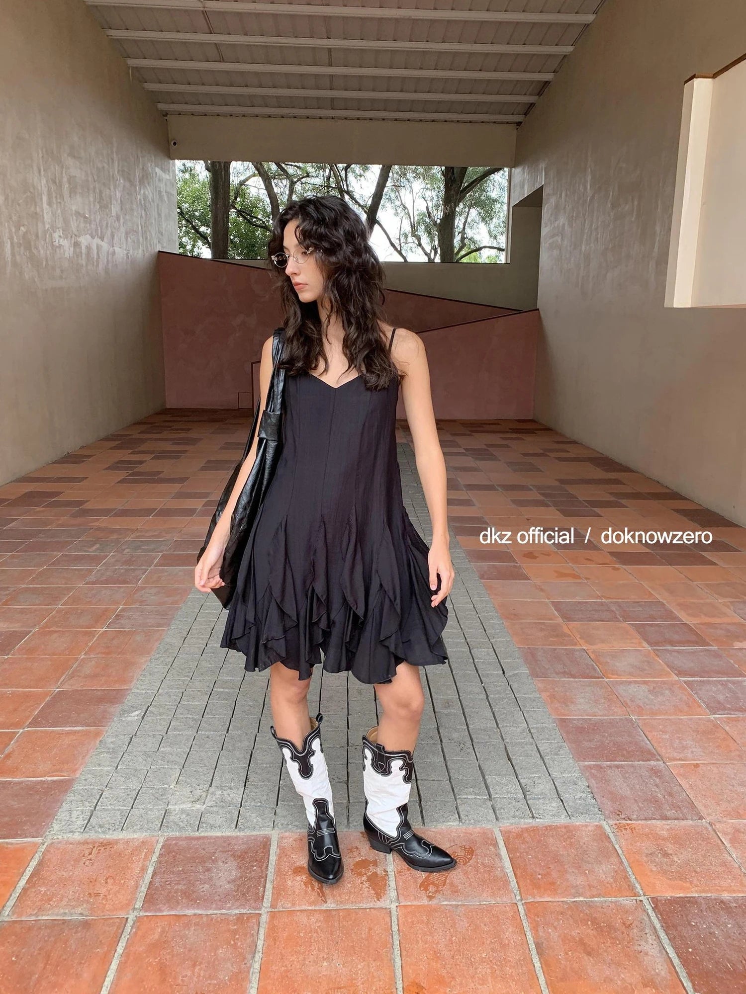 DKZ OFFICIAL Asymmetrical Hem Sleeveless Midi Dress