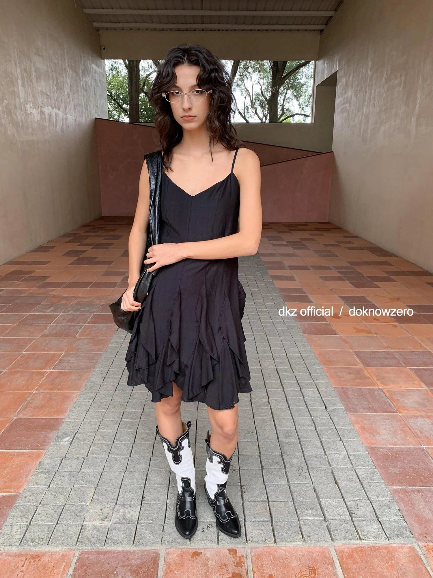 DKZ OFFICIAL Asymmetrical Hem Sleeveless Midi Dress