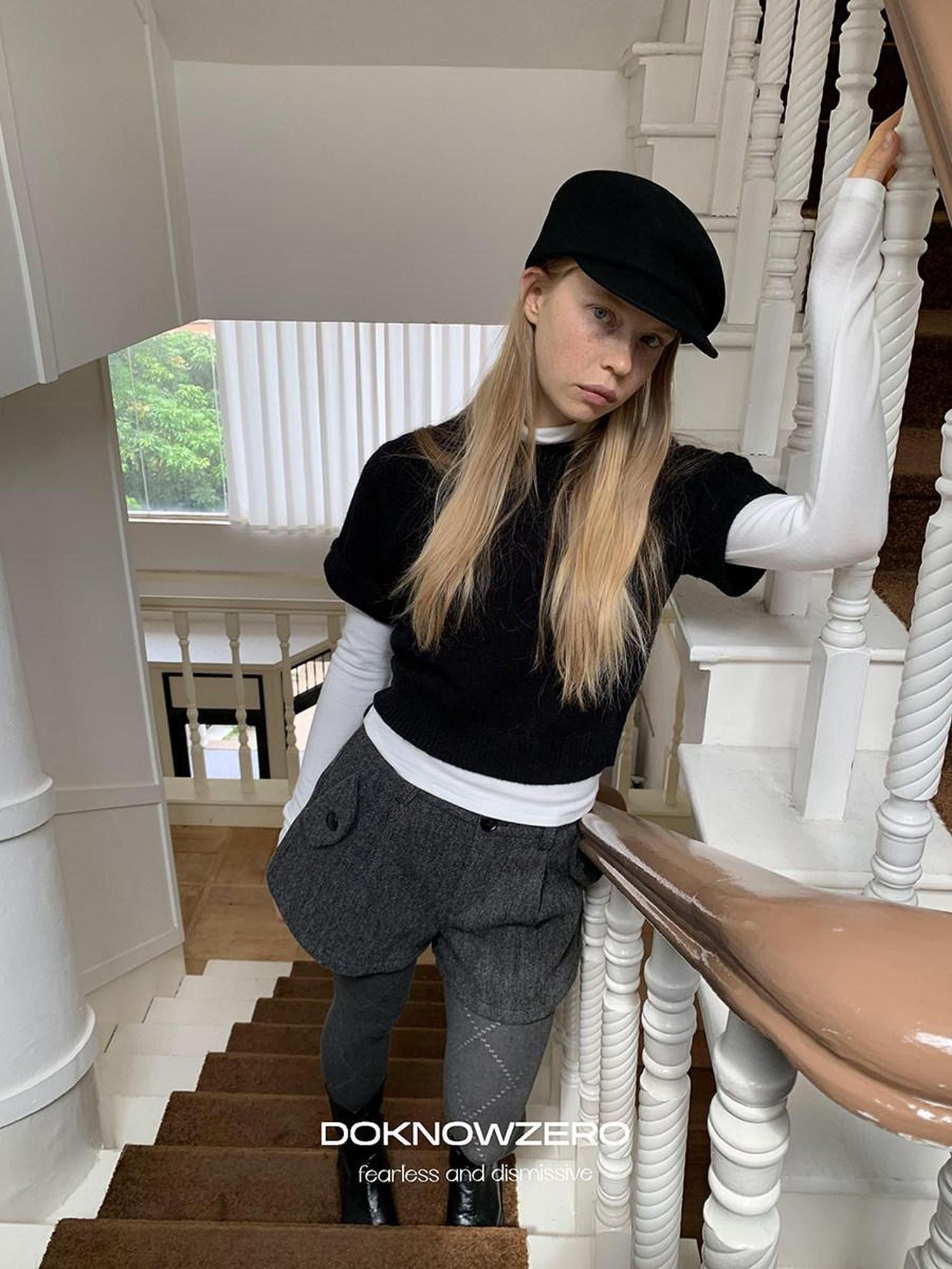 DKZ OFFICIAL Black Knit Cropped Slim Layering Women&