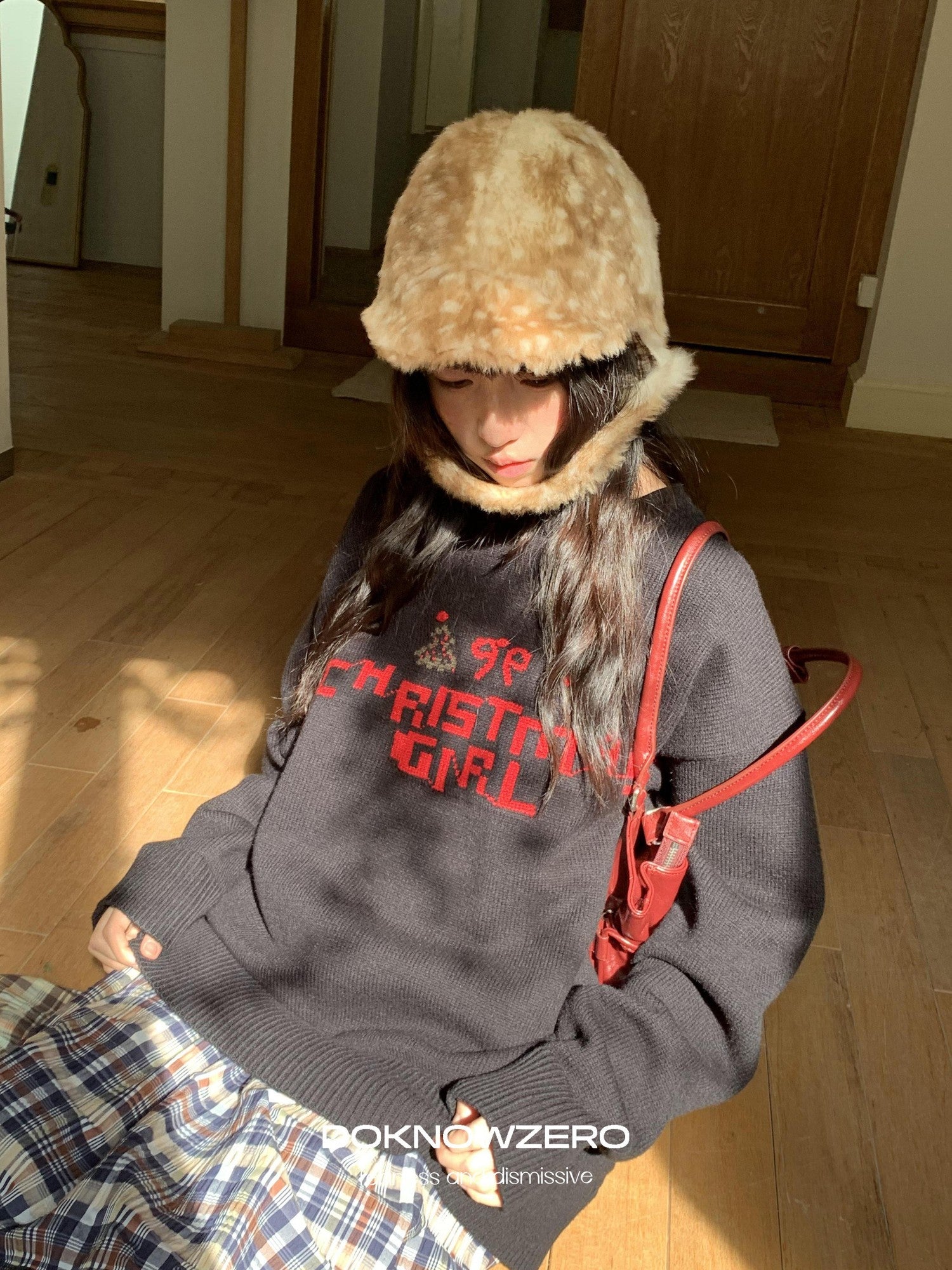 DKZ OFFICIAL Black Slogan Letter Jacquard Women&