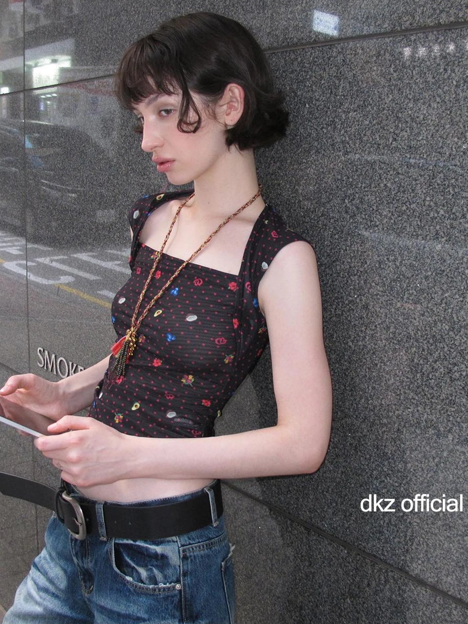 DKZ OFFICIAL Black Square Neck Printed T-shirt And Flared Skirt Set