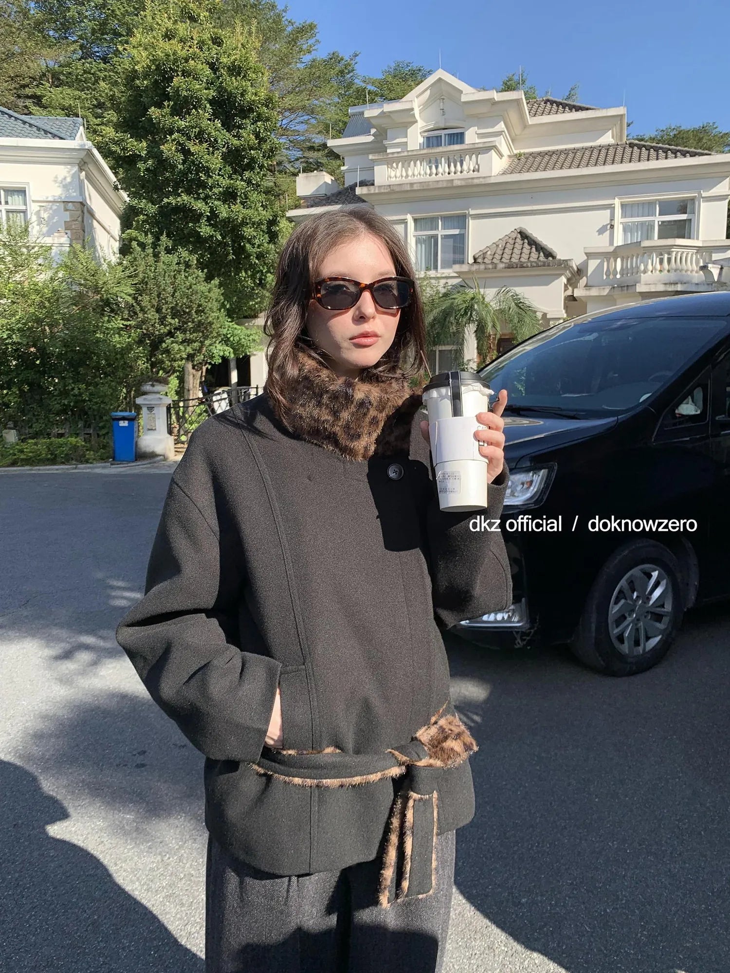 DKZ OFFICIAL Black Stand Collar Leopard Print Quilted Waist Cinching Coat