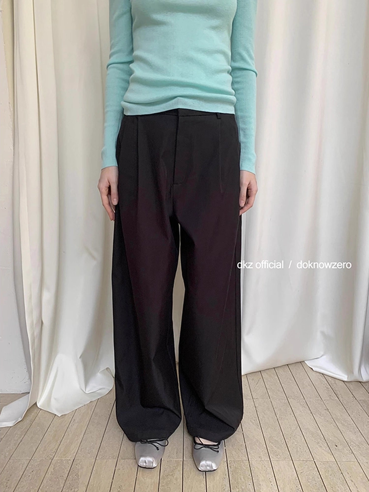 DKZ_OFFICIAL_Black_Tencel_Blend_Straight_Leg_Trousers_For_Women_MISSTT