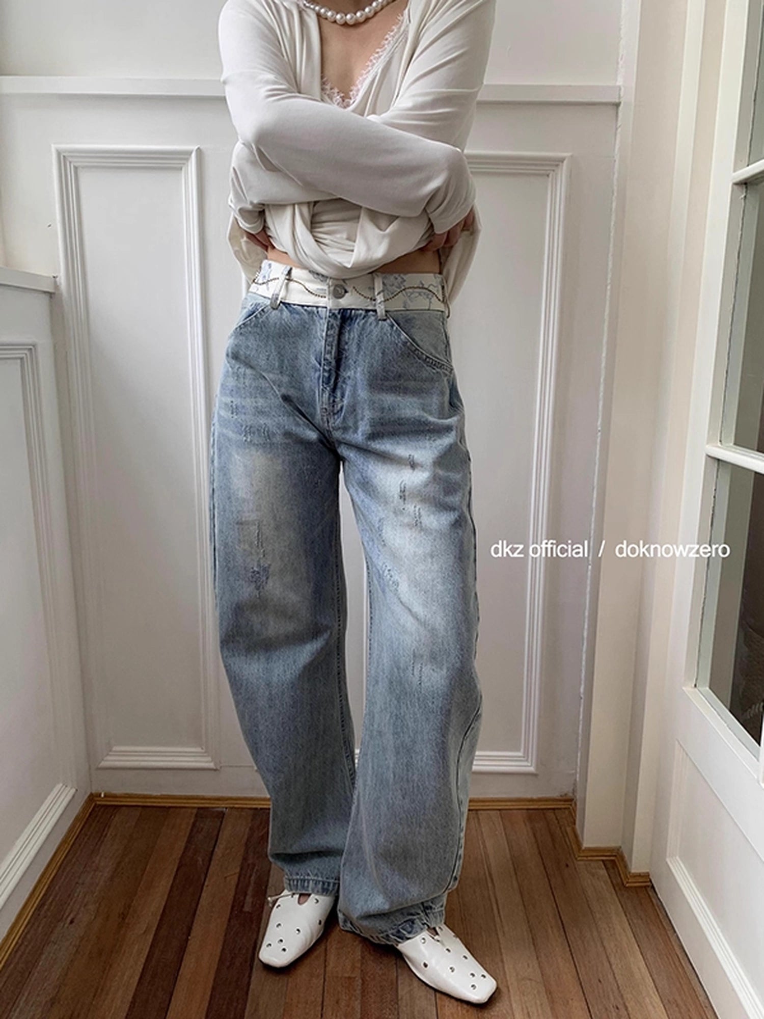 DKZ_OFFICIAL_Blue_Jacquard_Beaded_Patchwork_Curve_Hem_Jeans_MISSTT