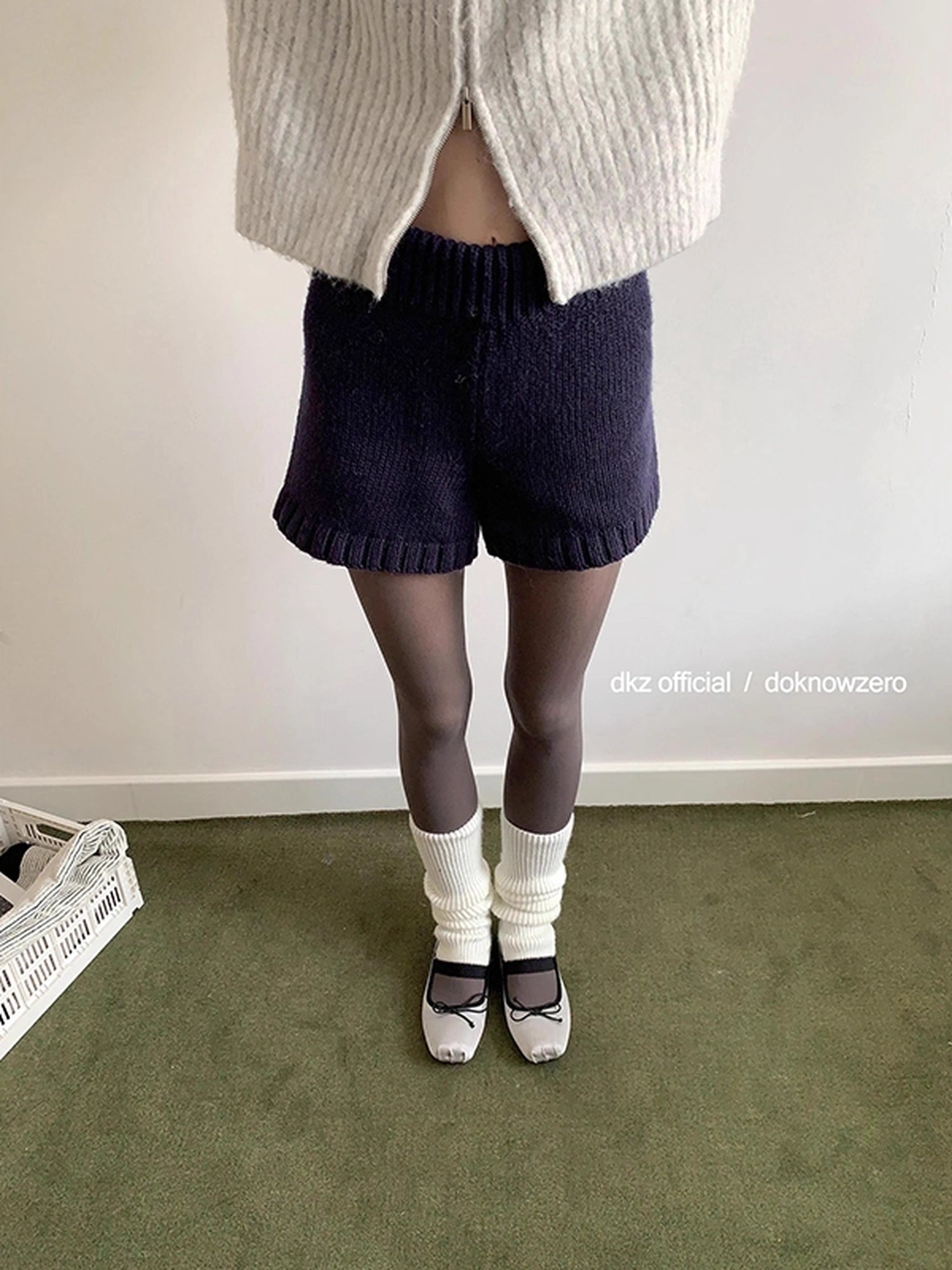 DKZ_OFFICIAL_Blue_Knit_Shorts_For_Women_Autumn_Winter_Retro_Slim_Fit_MISSTT