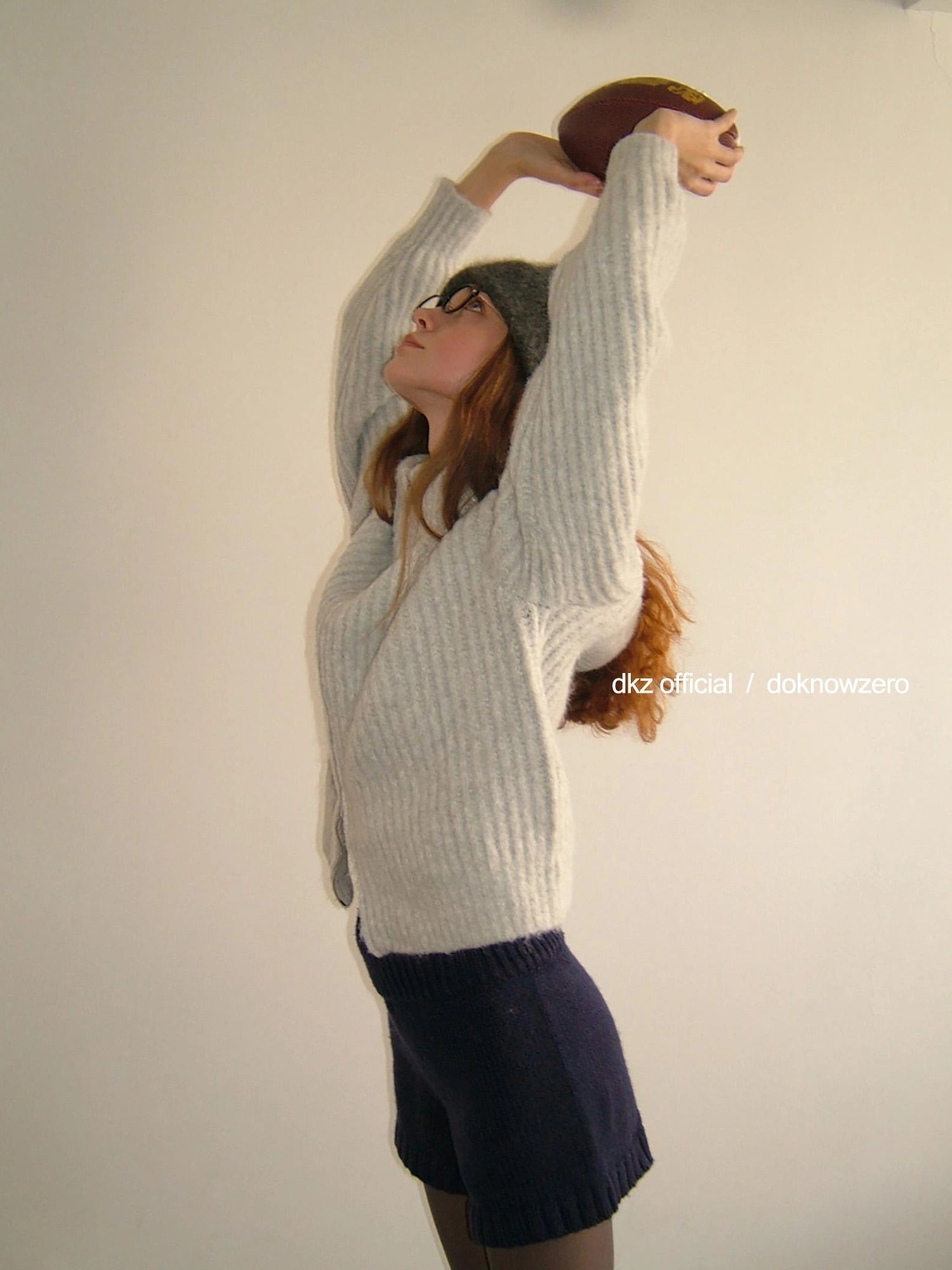 DKZ OFFICIAL Blue Knit Shorts For Women Autumn Winter Retro Slim Fit