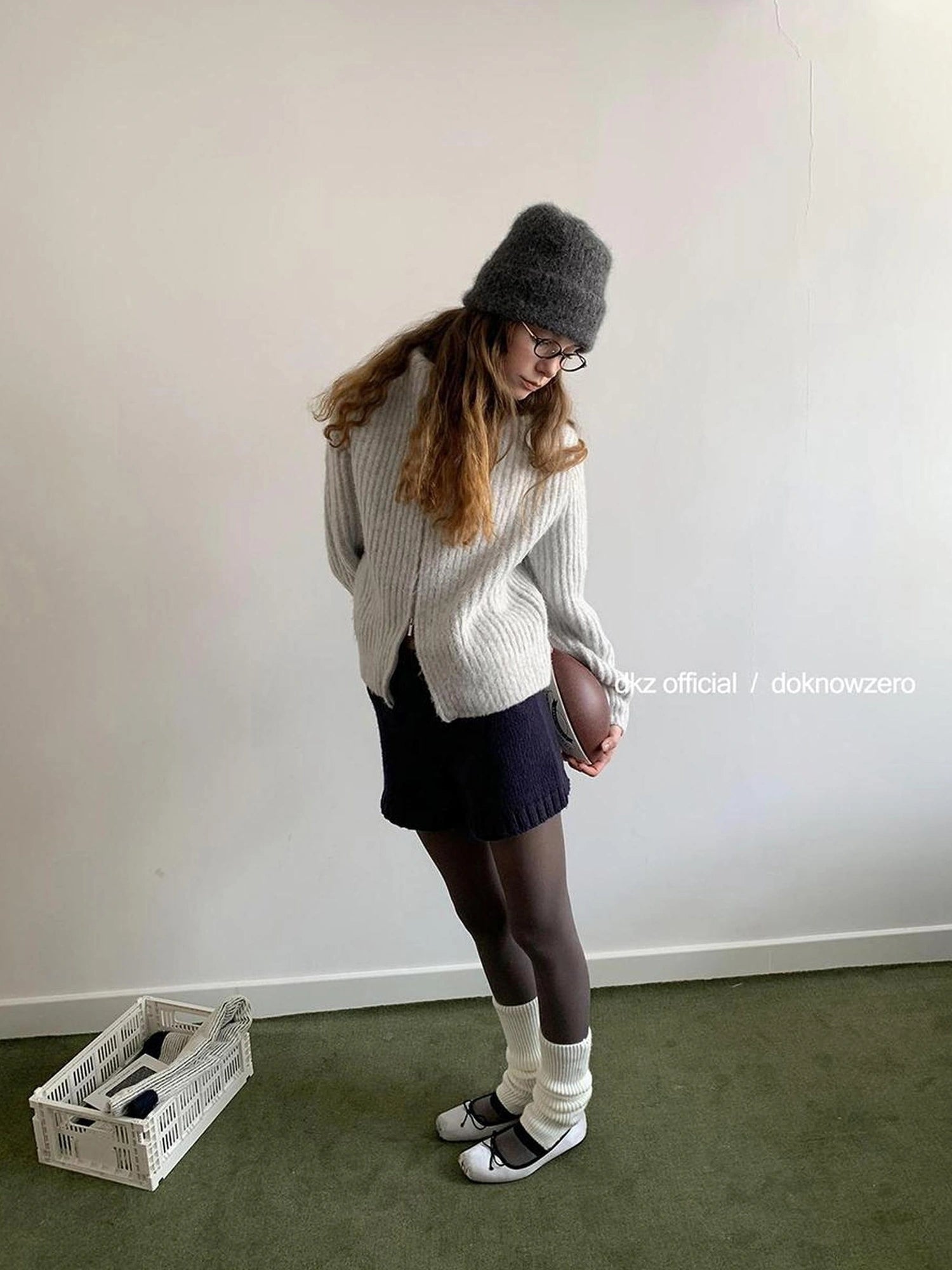 DKZ OFFICIAL Blue Knit Shorts For Women Autumn Winter Retro Slim Fit