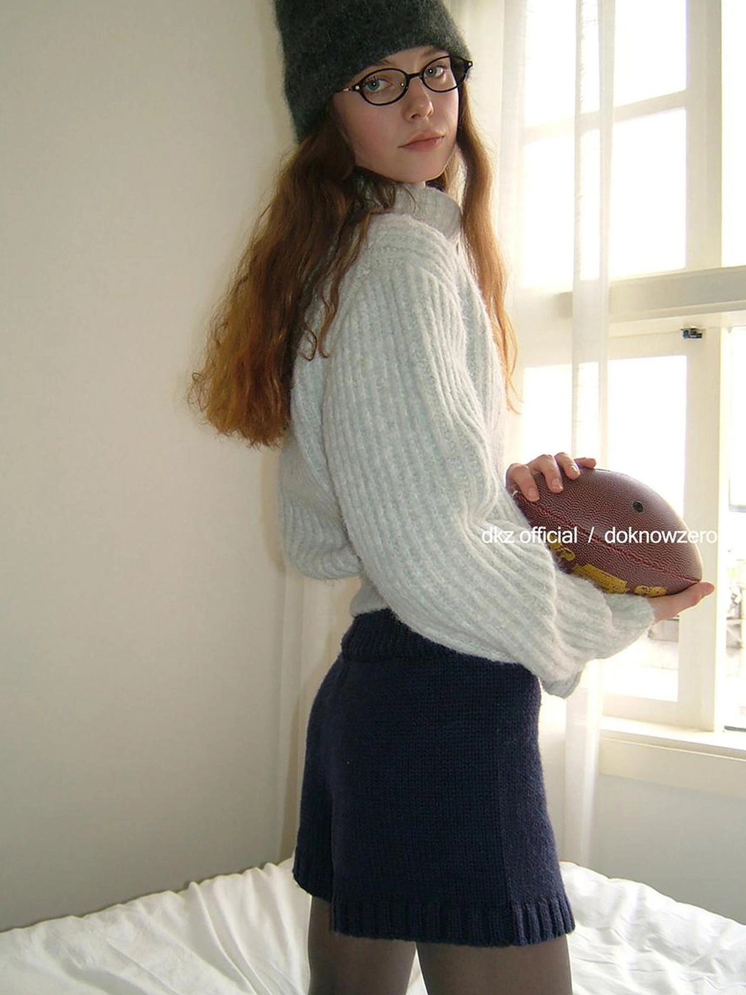 DKZ OFFICIAL Blue Knit Shorts For Women Autumn Winter Retro Slim Fit