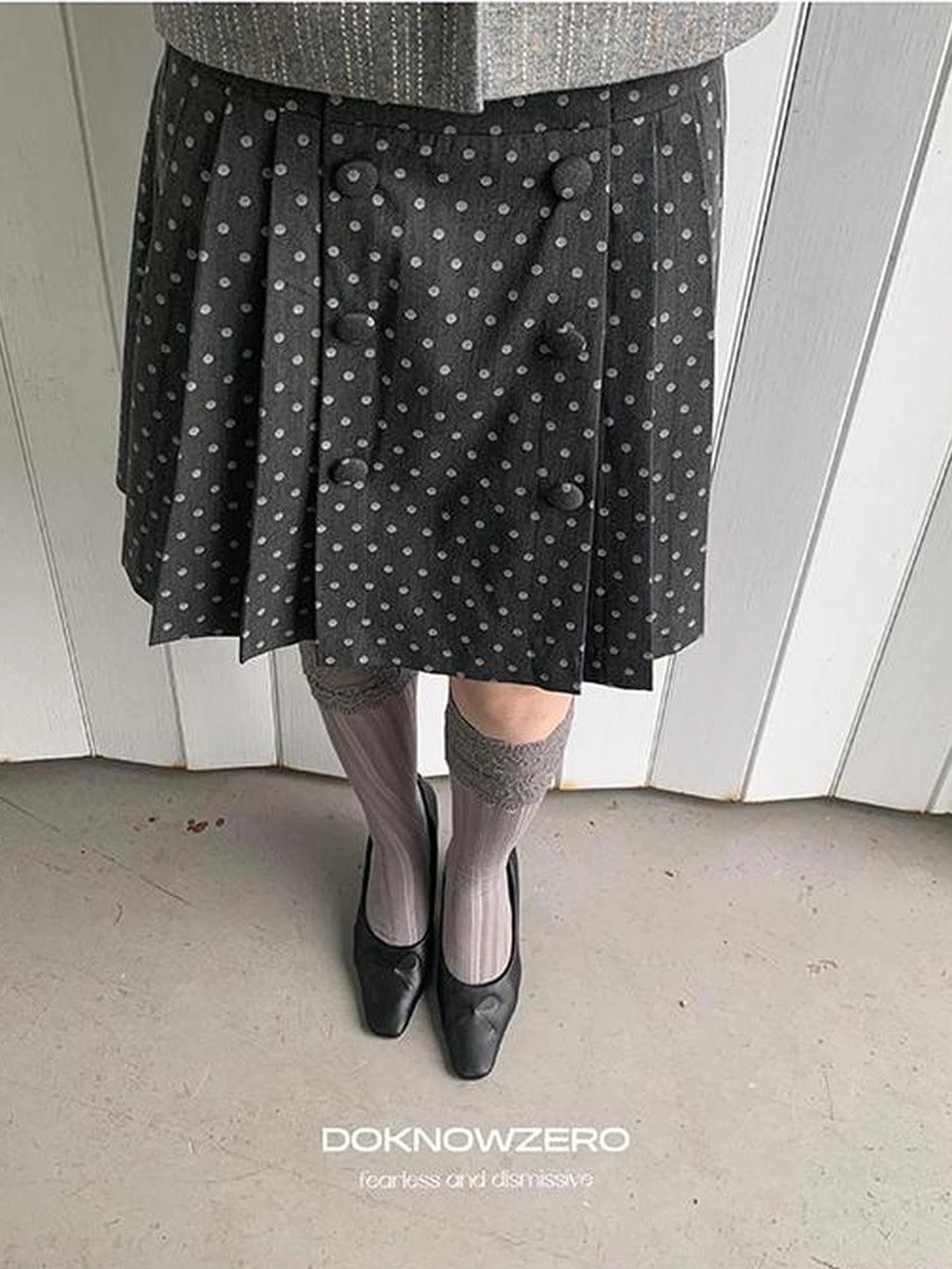 DKZ OFFICIAL British Color Spun Polka Dot Print Pleated Skirt