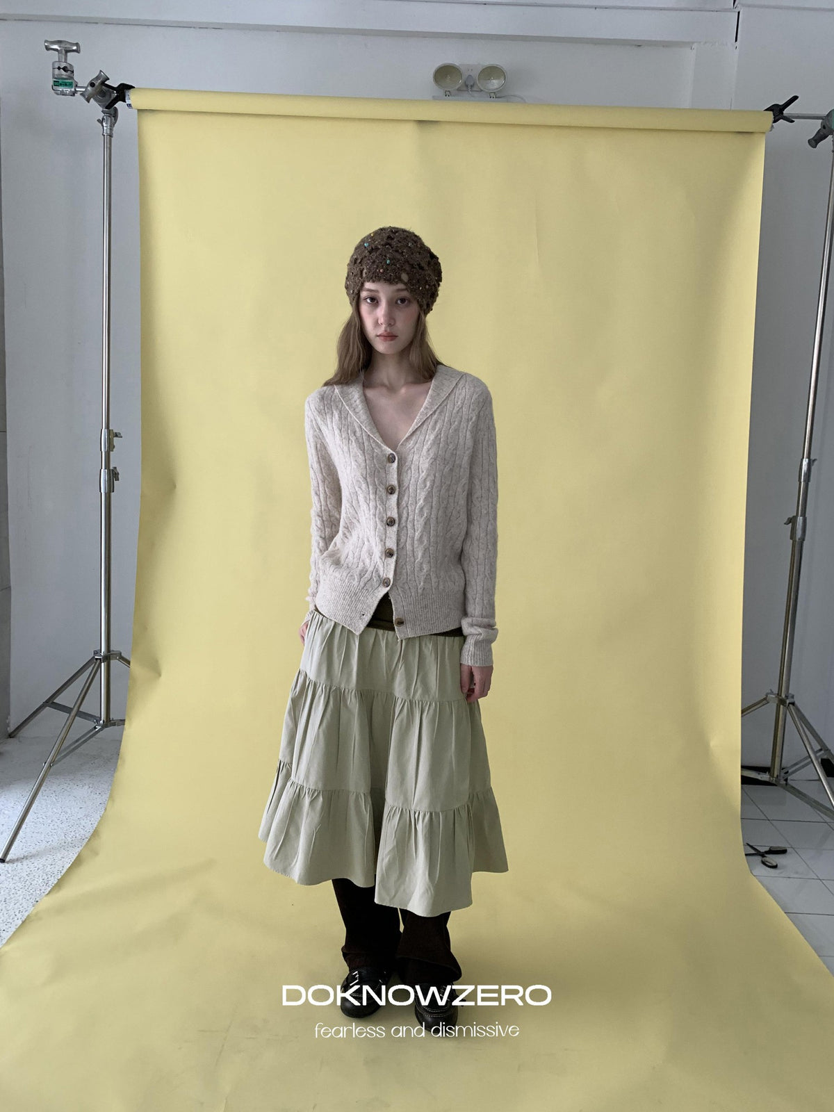 DKZ OFFICIAL Cable Knit Collared Women&