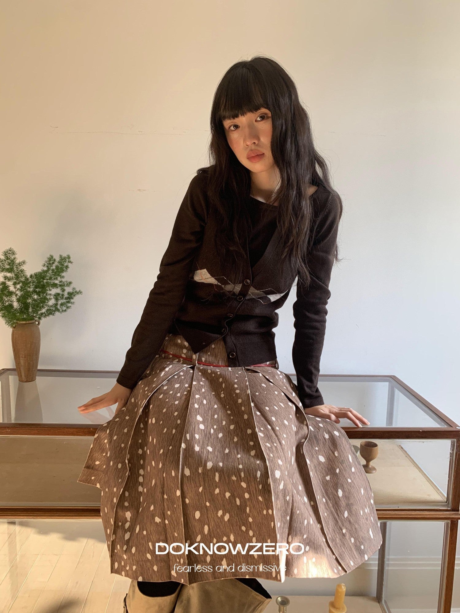 DKZ OFFICIAL Coffee Brown Vintage Argyle Knit Women&