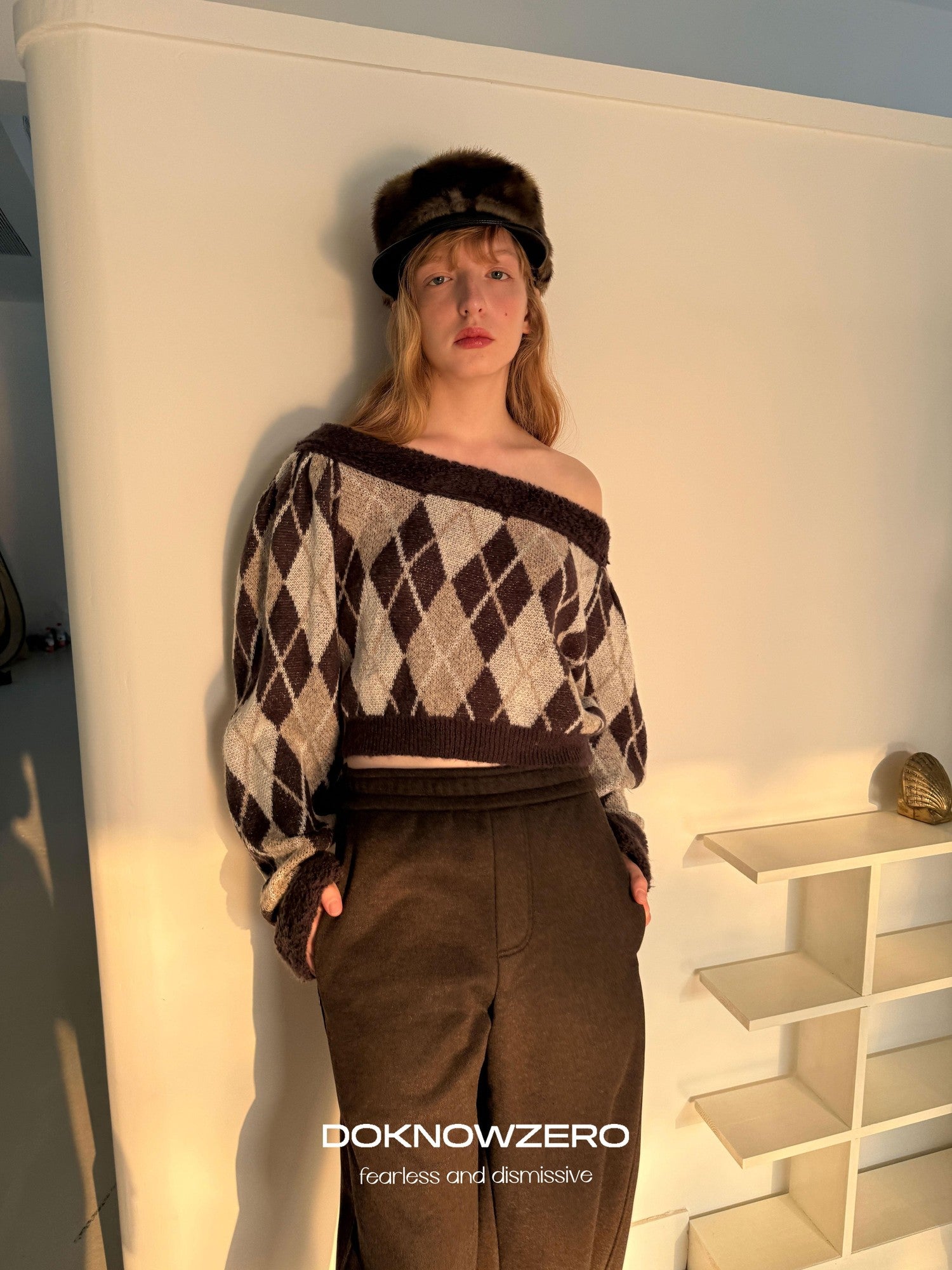 DKZ OFFICIAL Coffee Diamond One Shoulder Short Loose Women&
