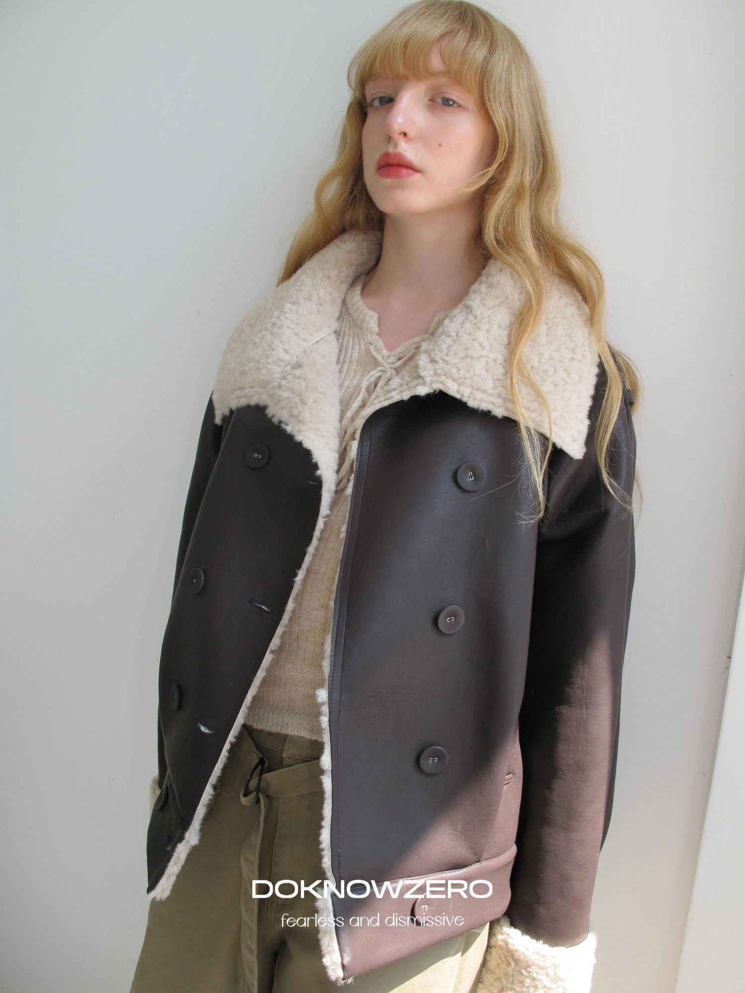 DKZ OFFICIAL Coffee Panel Shearling Lapel Double Breasted Women&