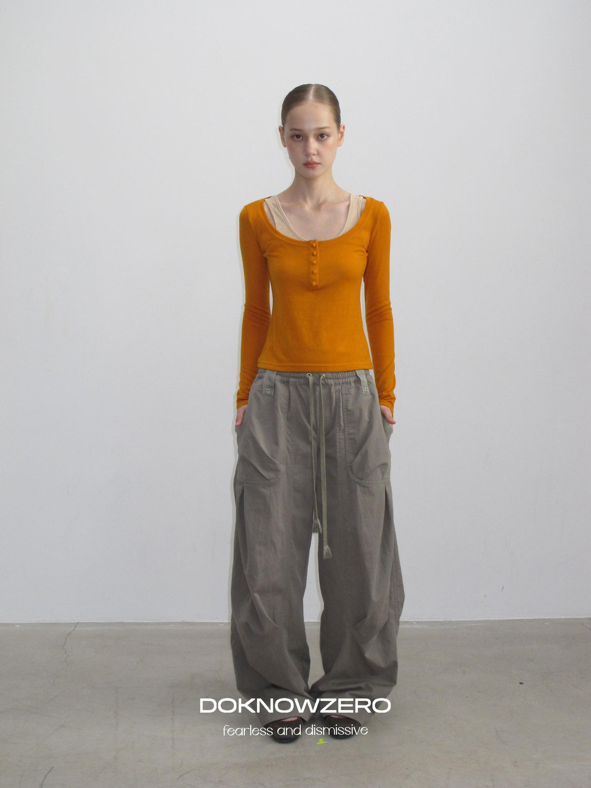 DKZ OFFICIAL Color Block Patchwork Fake Two Piece U Neck Women&